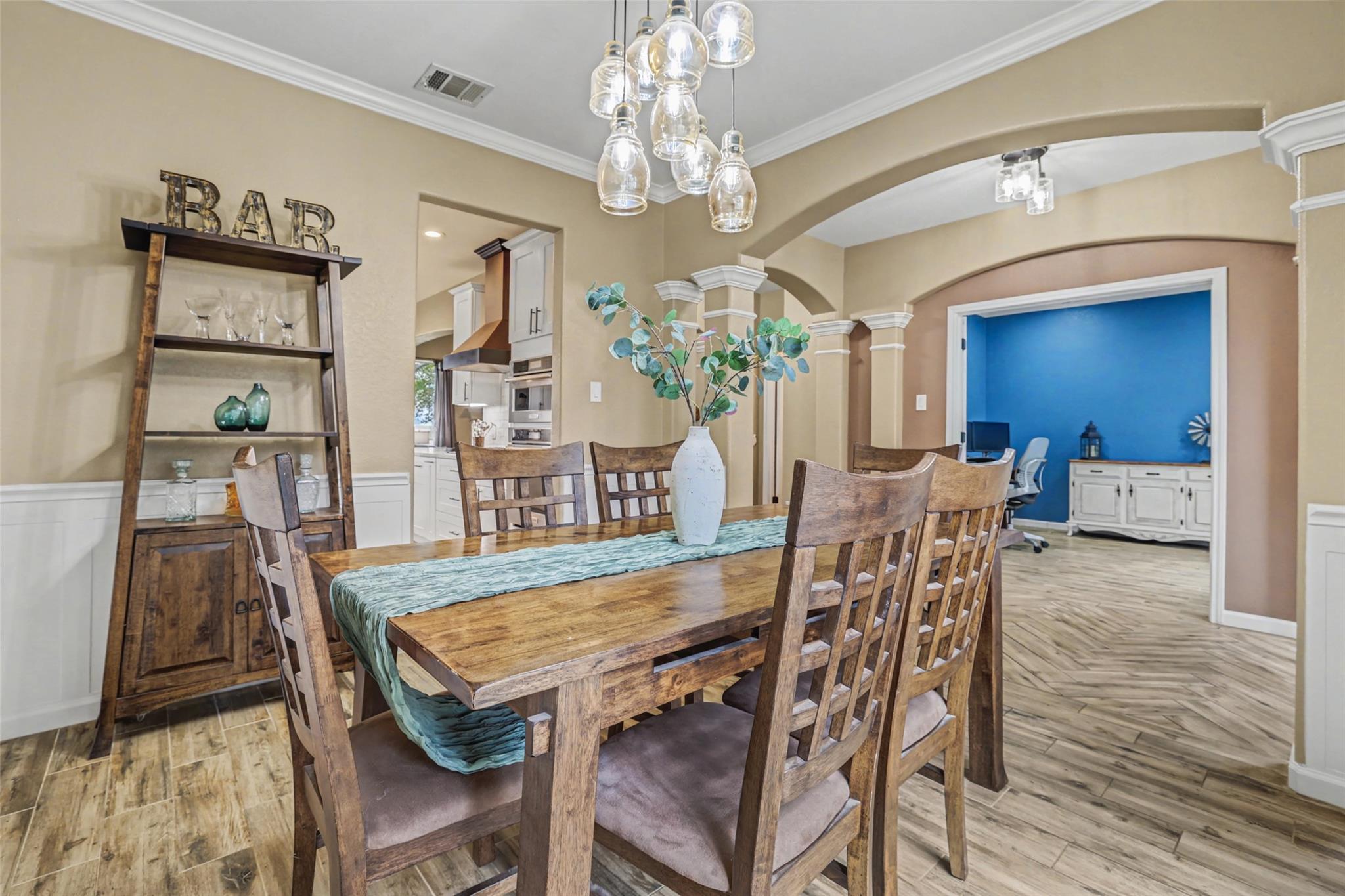 16008 BRAESGATE Dr, Austin, TX 78717