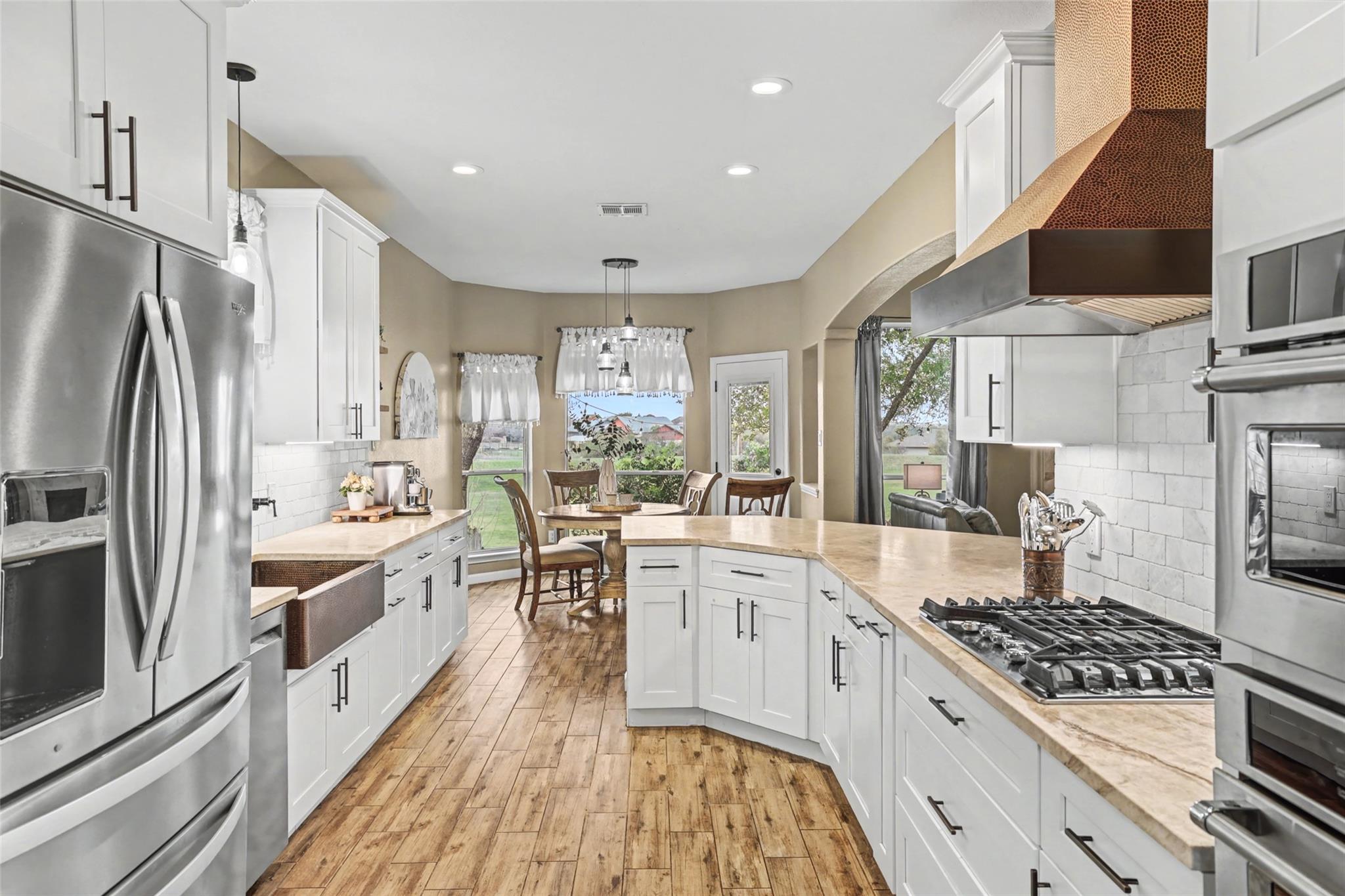 16008 BRAESGATE Dr, Austin, TX 78717