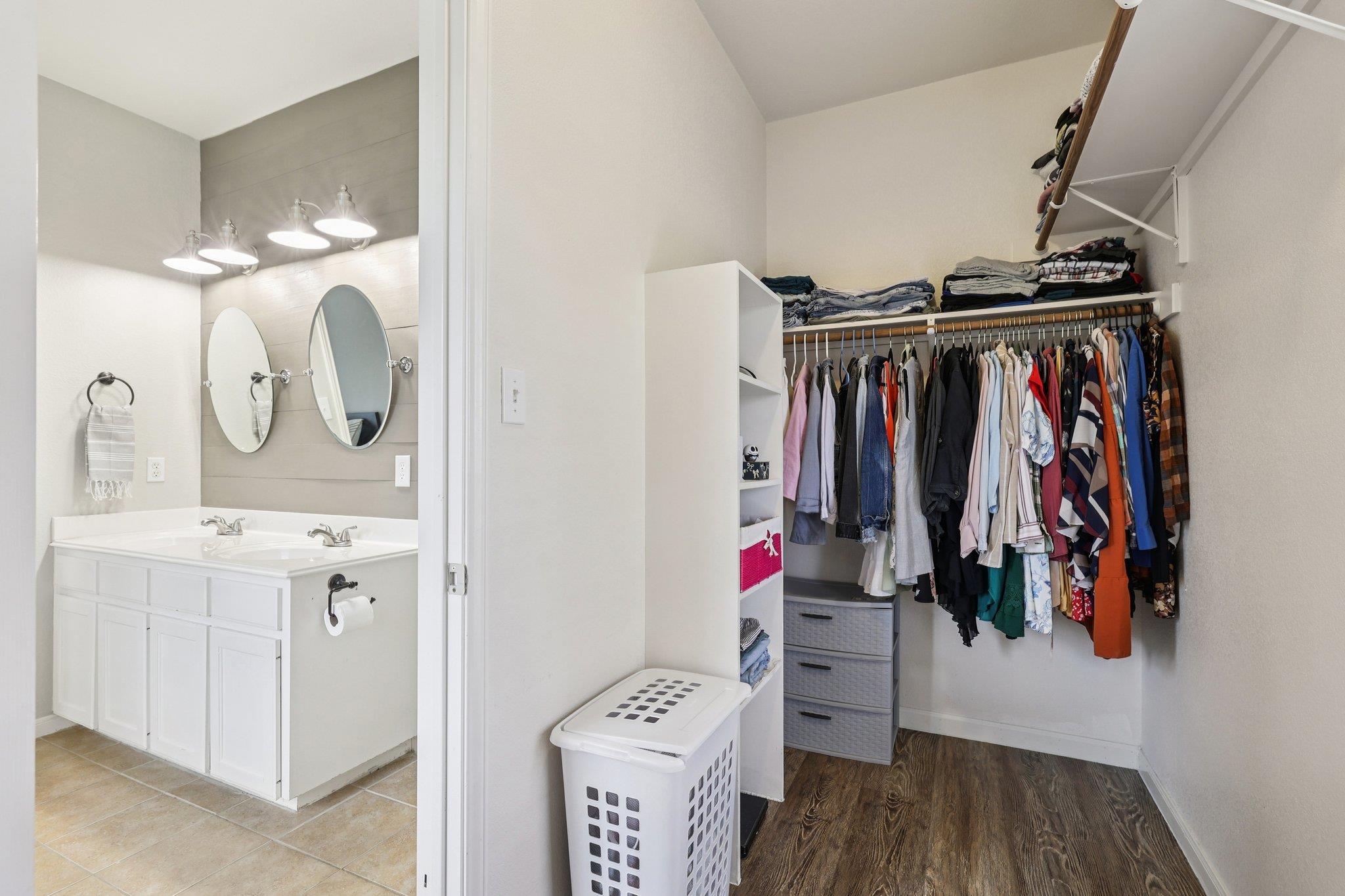 101 Blanco Dr, Hutto, TX 78634