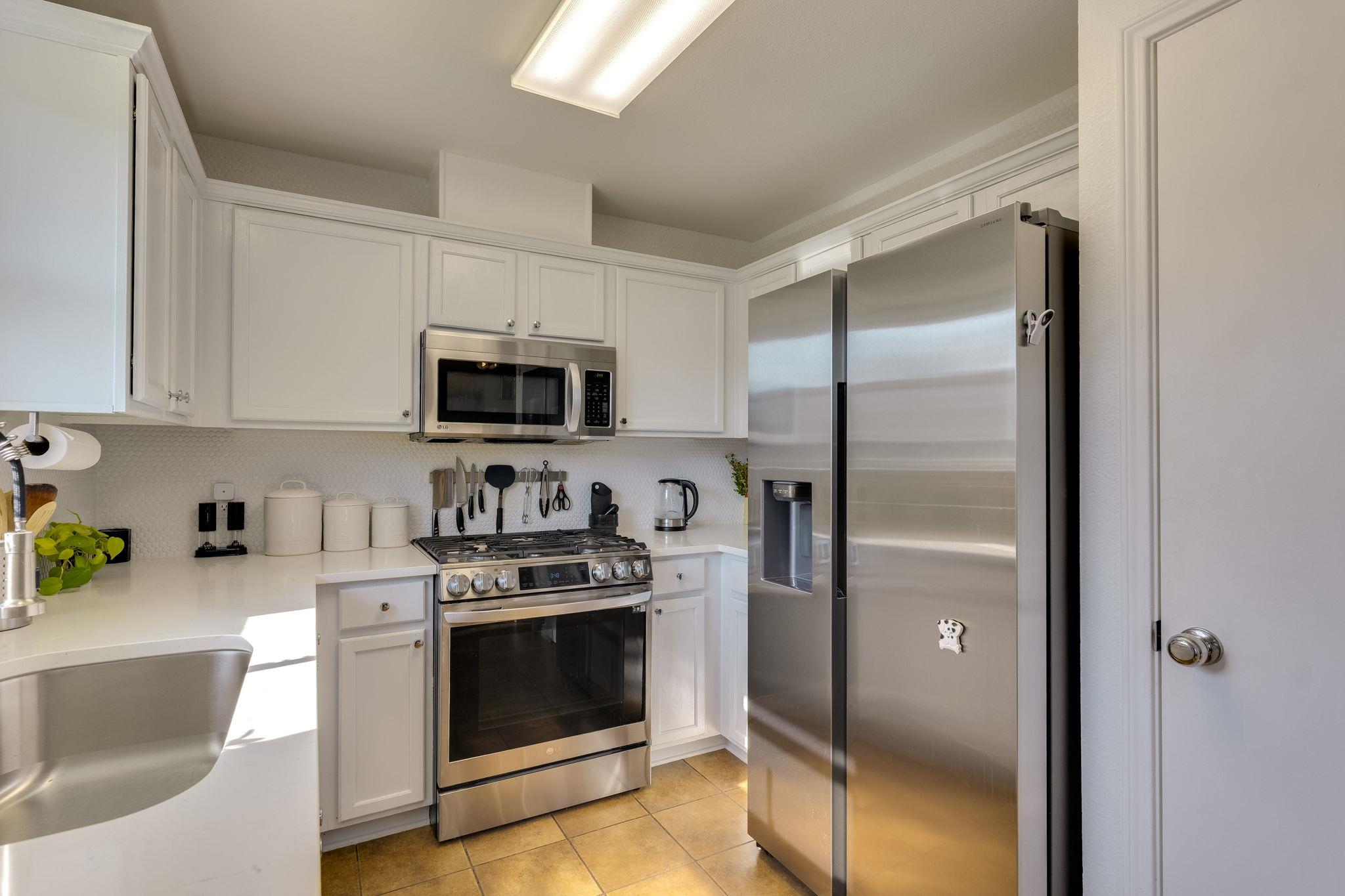 507 Clear Spring Ln, Leander, TX 78641