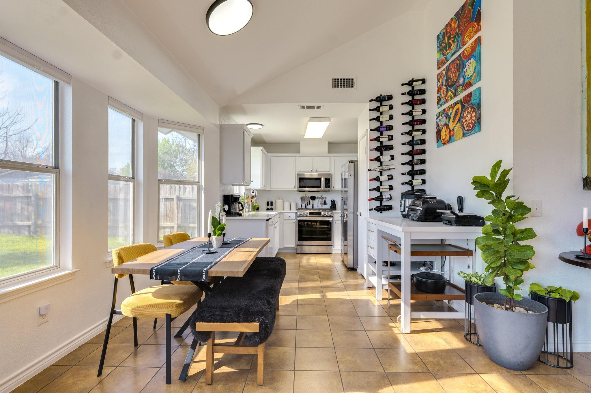 507 Clear Spring Ln, Leander, TX 78641