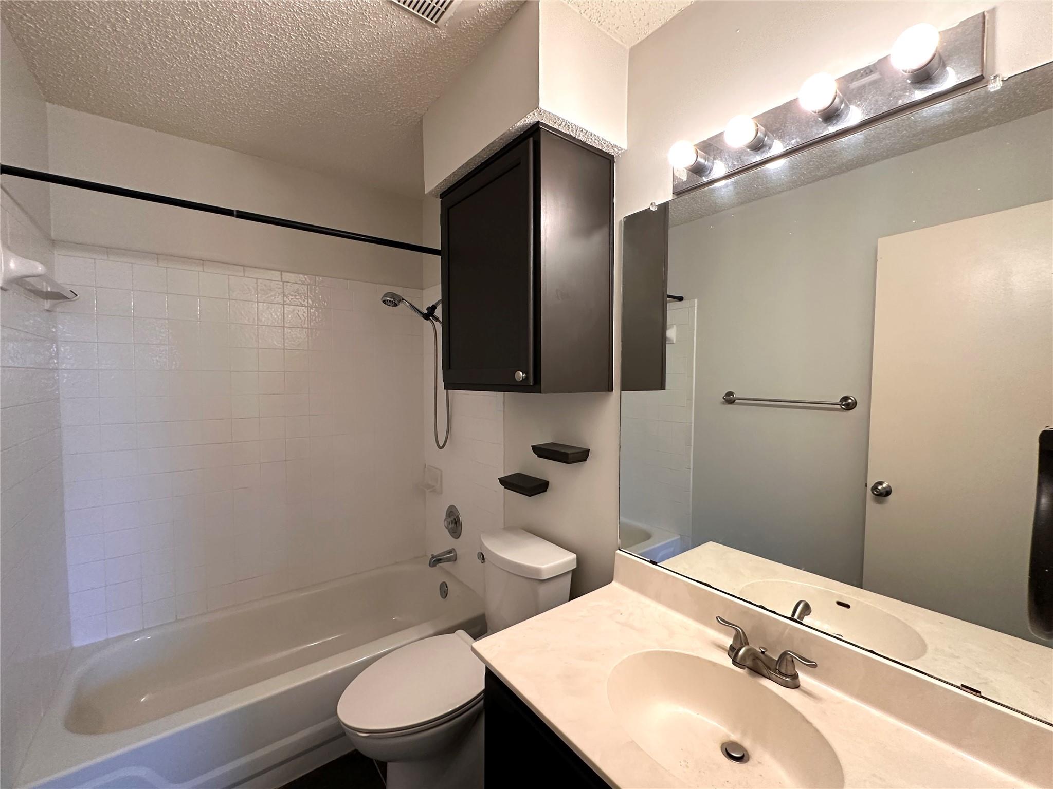 8604 Piney Creek Bnd, Austin, TX 78745