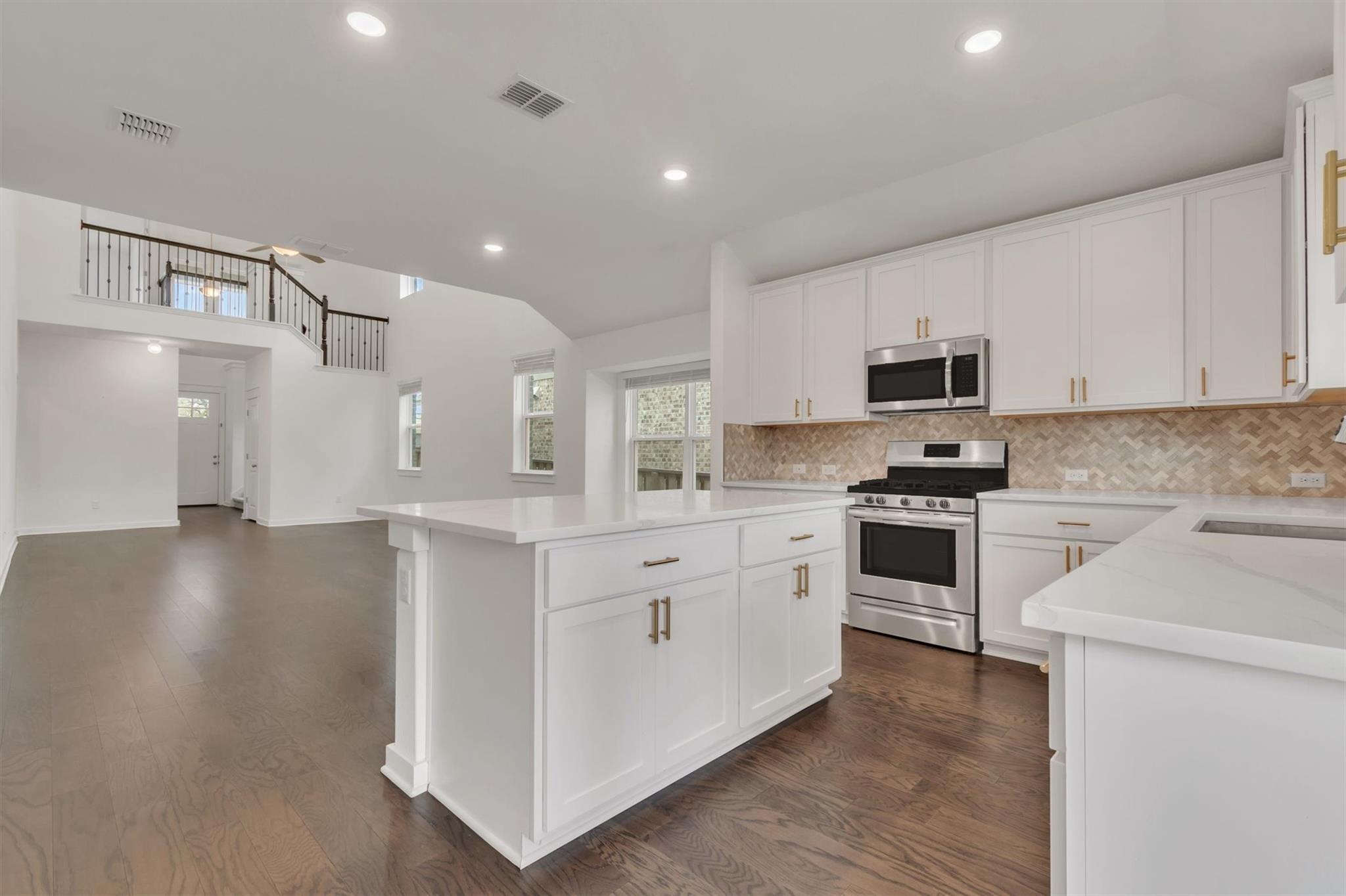 2324 Sawdust Dr, Georgetown, TX 78633