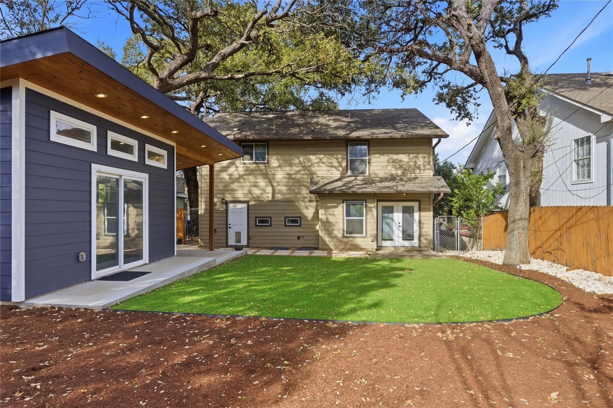 501 Lightsey Rd, Austin, TX 78704