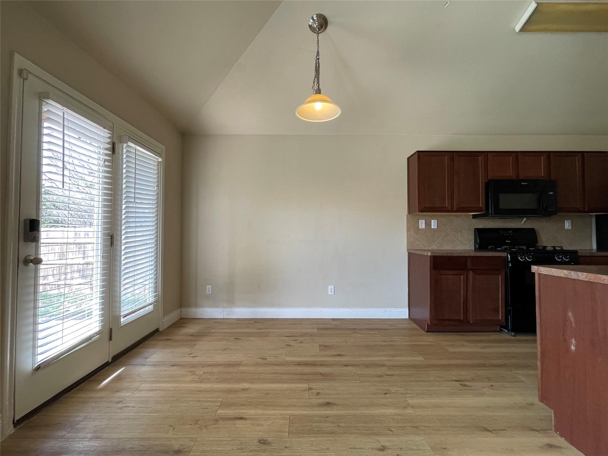 15203 Lucian Dr, Austin, TX 78725