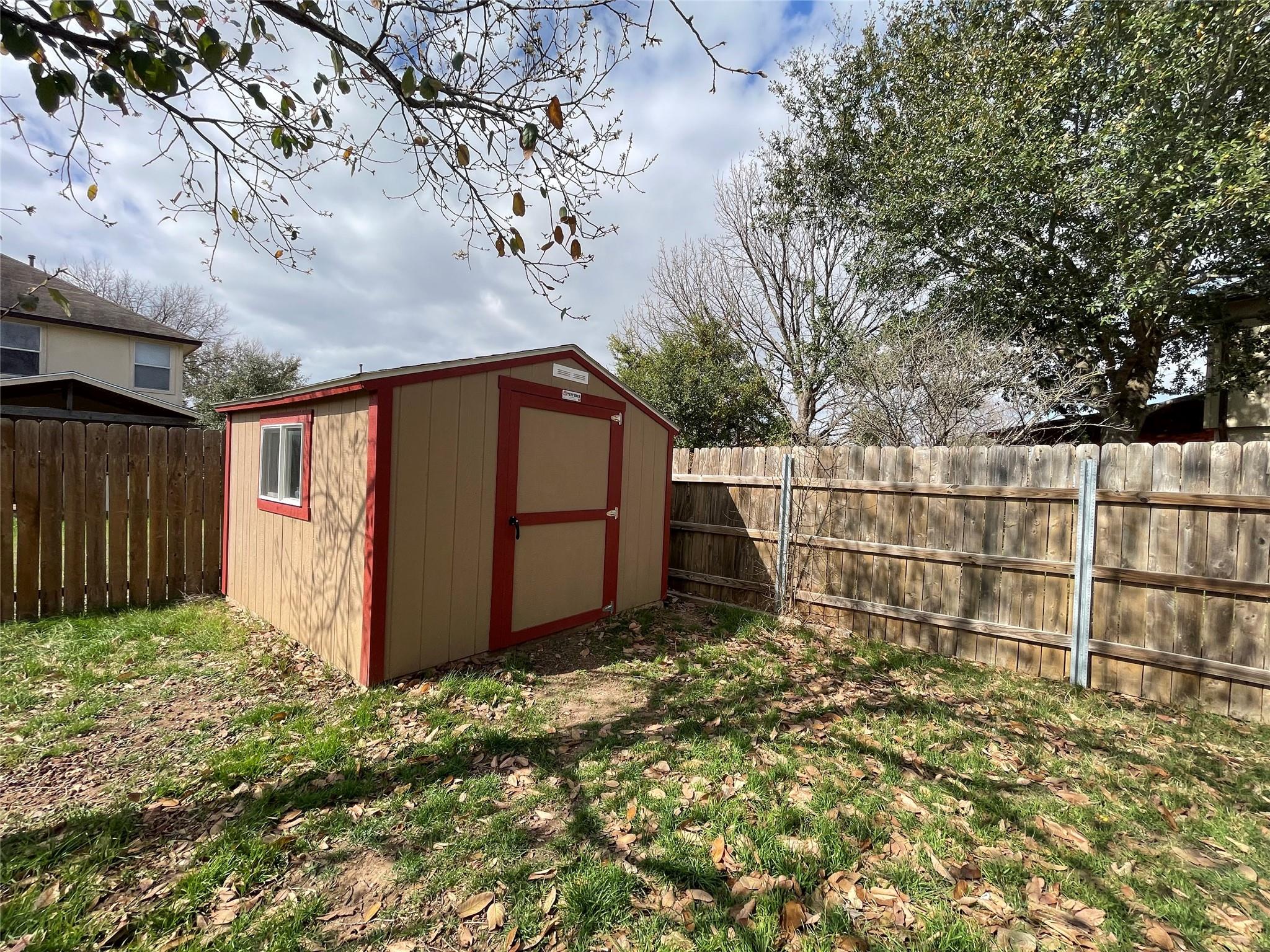 15203 Lucian Dr, Austin, TX 78725