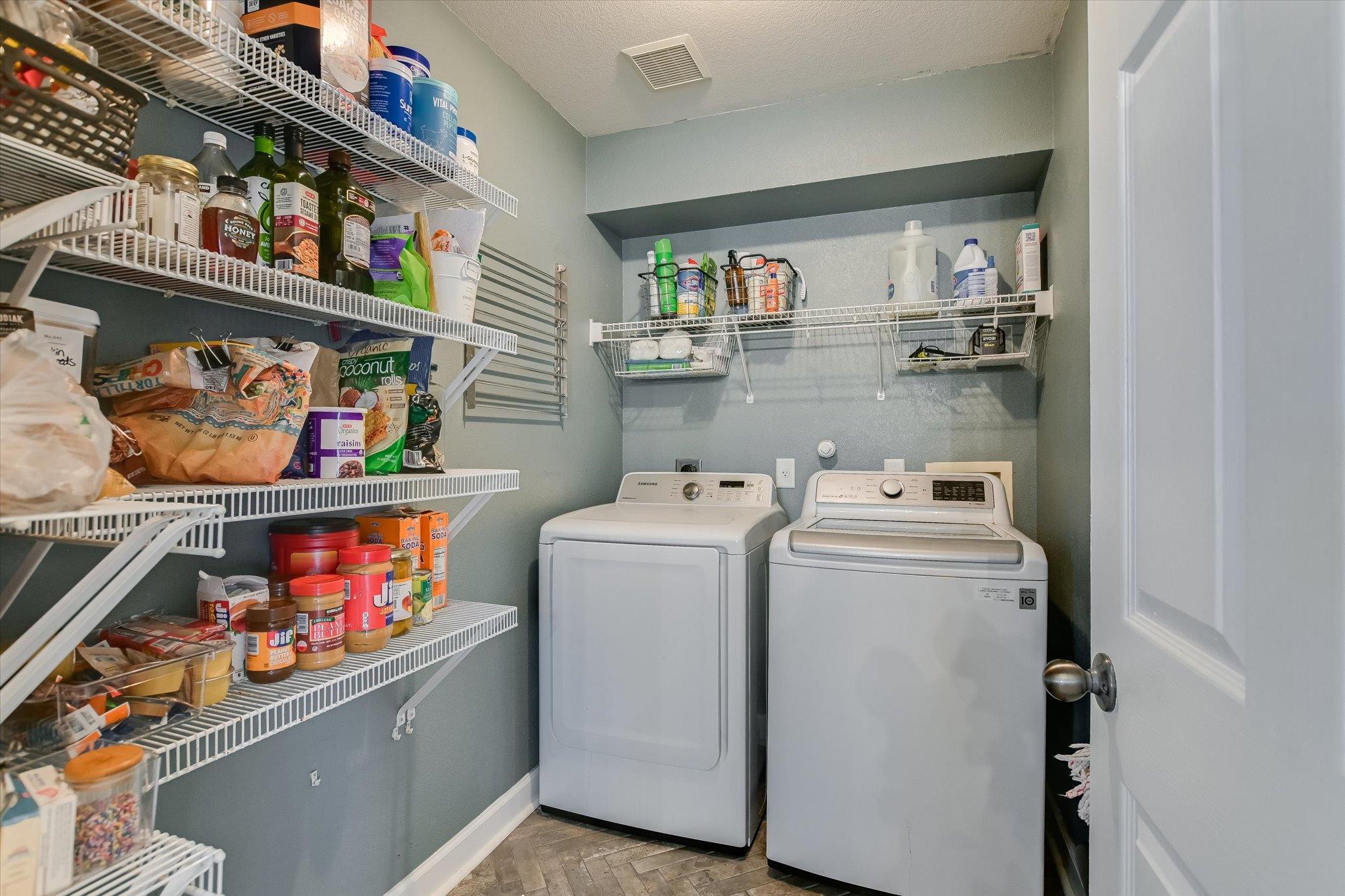 1138 Stone Forest Trl, Round Rock, TX 78681