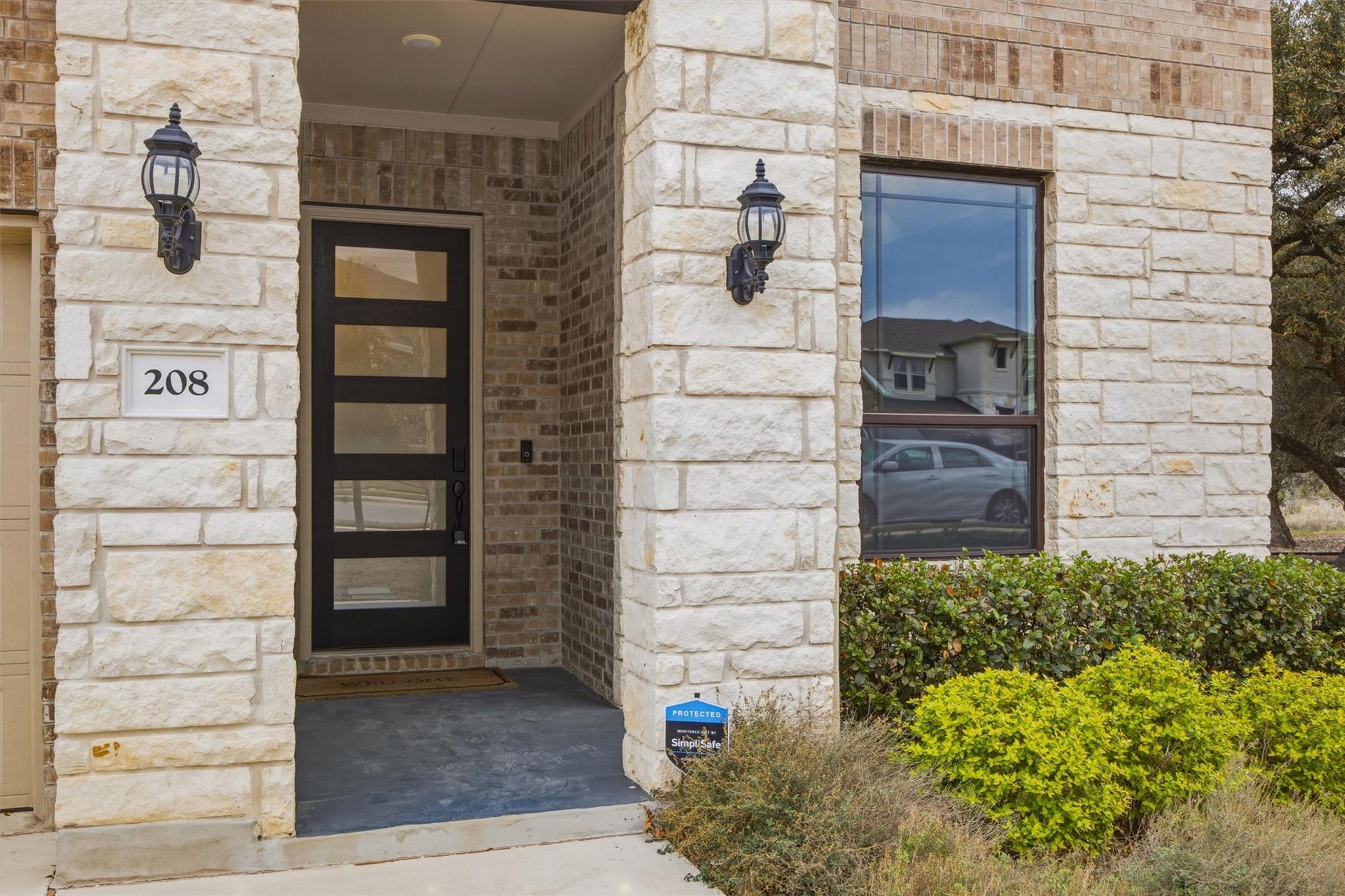 208 Tovas Secret Cv, Georgetown, TX 78628