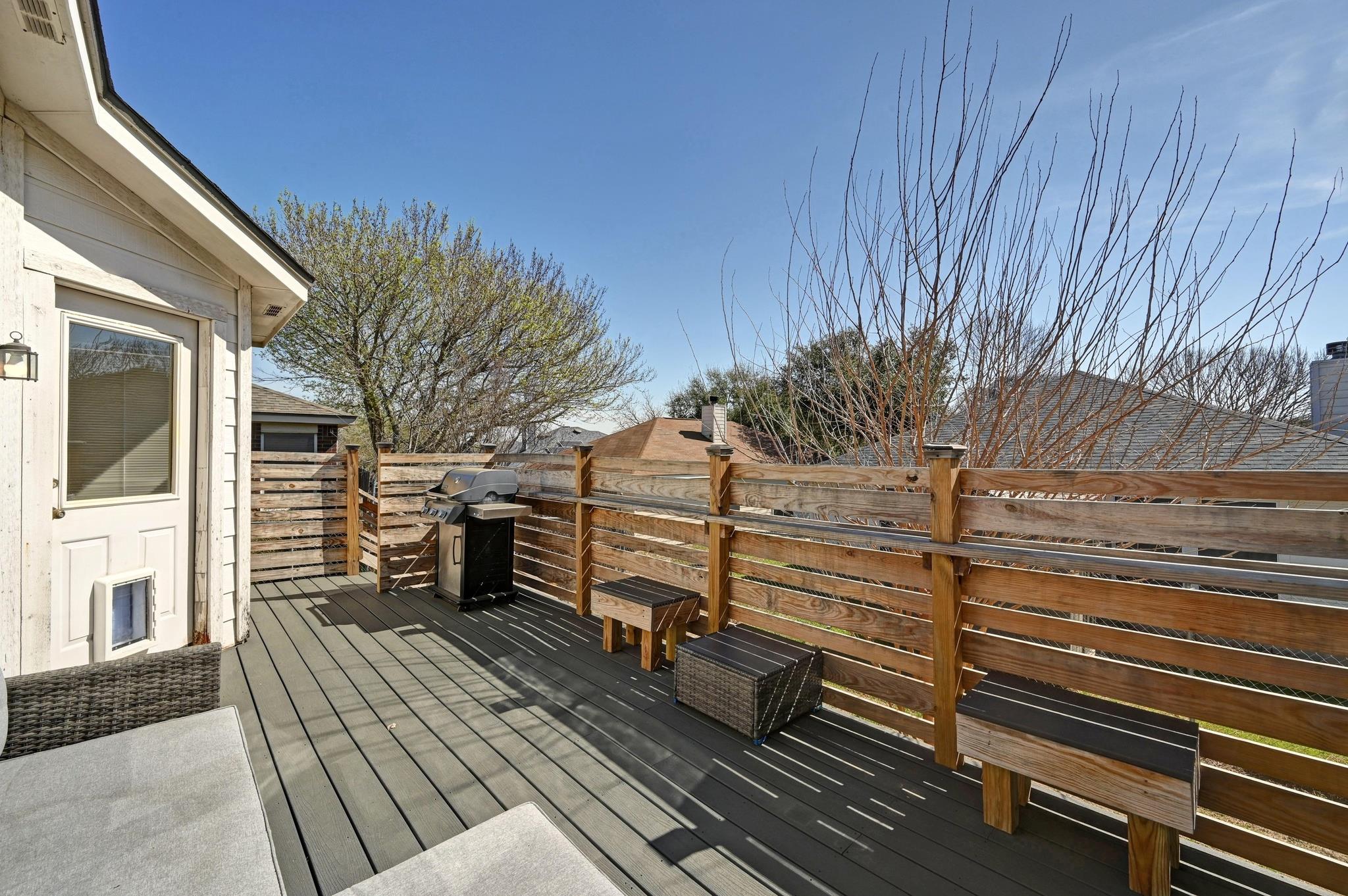 740 Clearview Cir, San Marcos, TX 78666