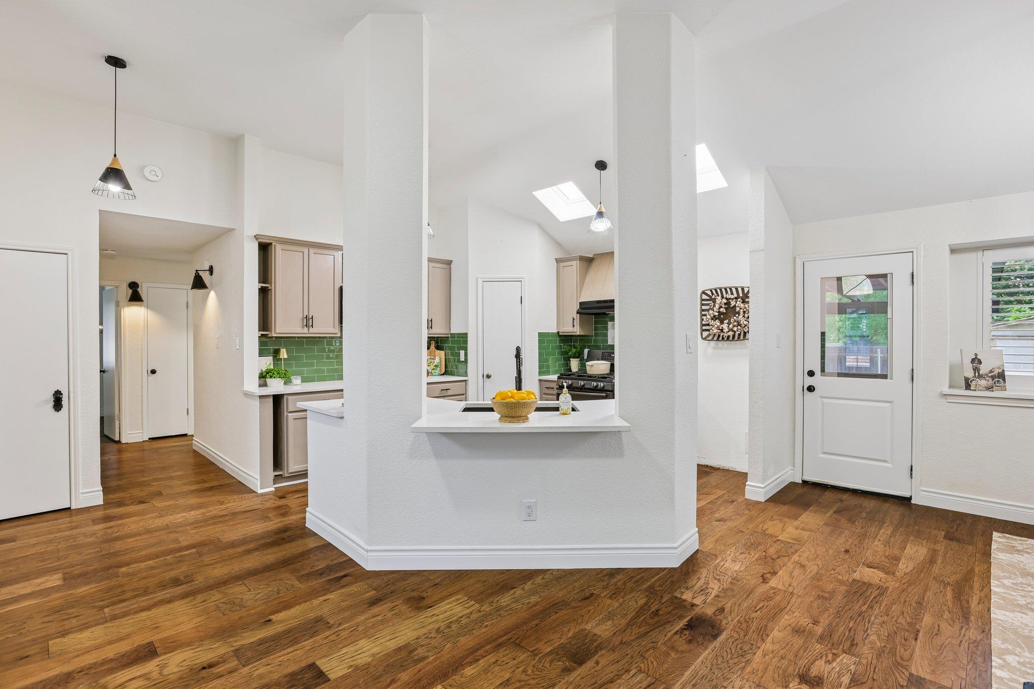 2000 Zephyr Ln, Round Rock, TX 78664