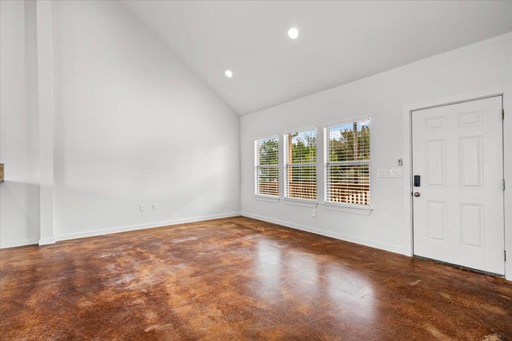 9913 Little Creek Cir, Dripping Springs, TX 78620