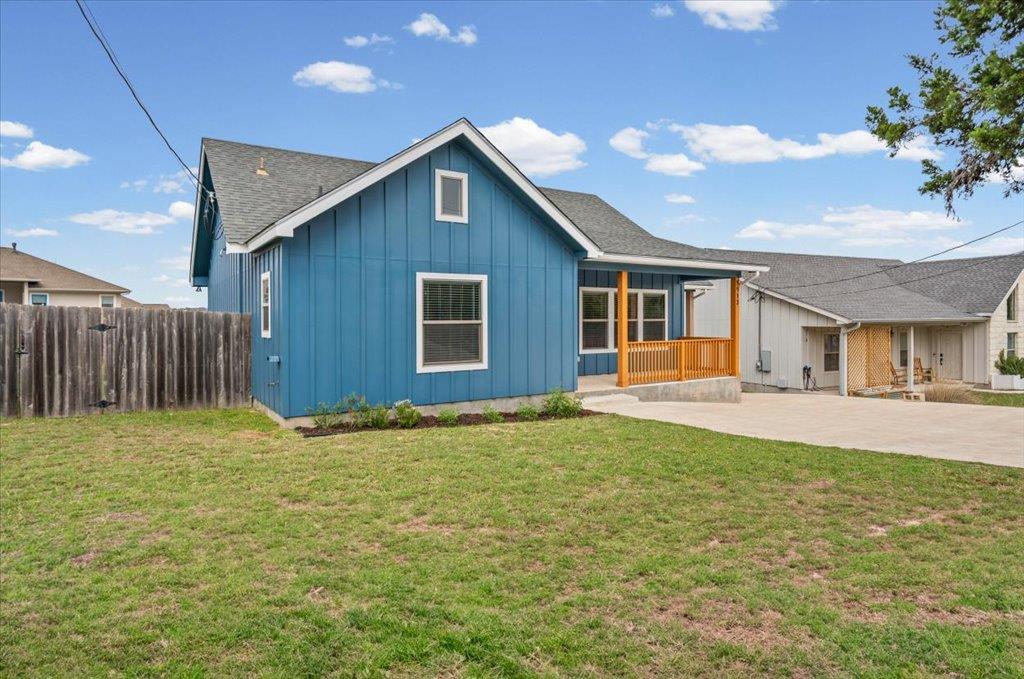 9913 Little Creek Cir, Dripping Springs, TX 78620