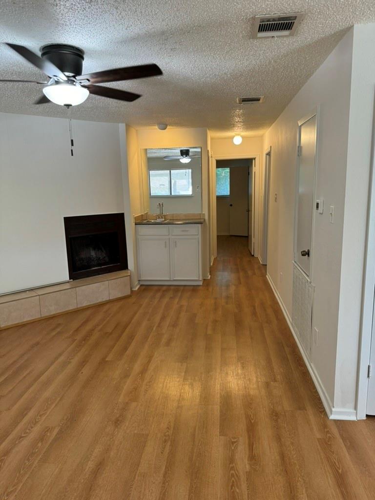 7000 Oak Meadow Cir # Unit A, Austin, TX 78736