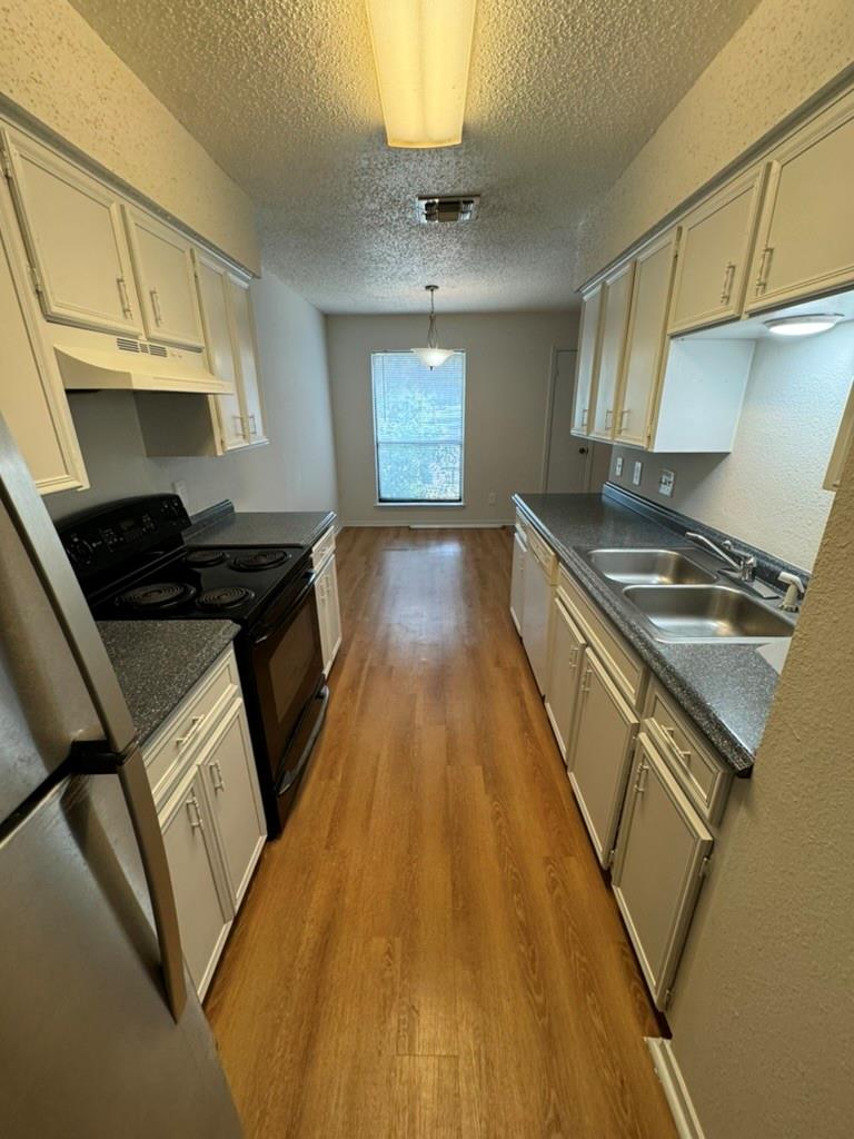 7000 Oak Meadow Cir # Unit A, Austin, TX 78736