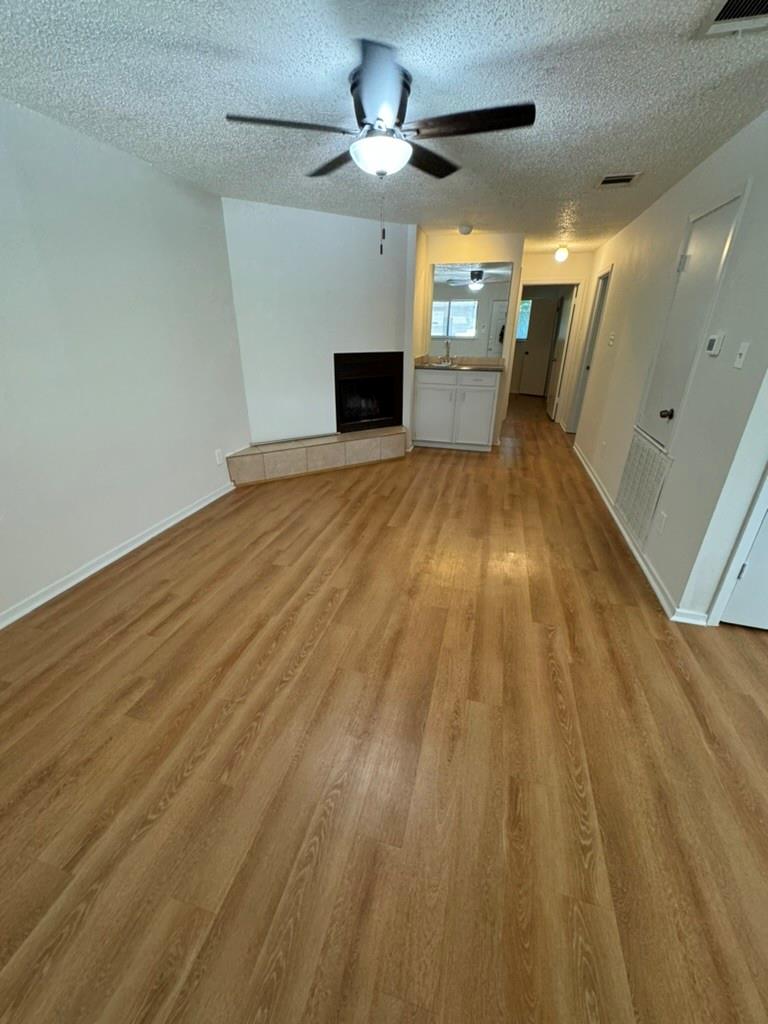 7000 Oak Meadow Cir # Unit A, Austin, TX 78736