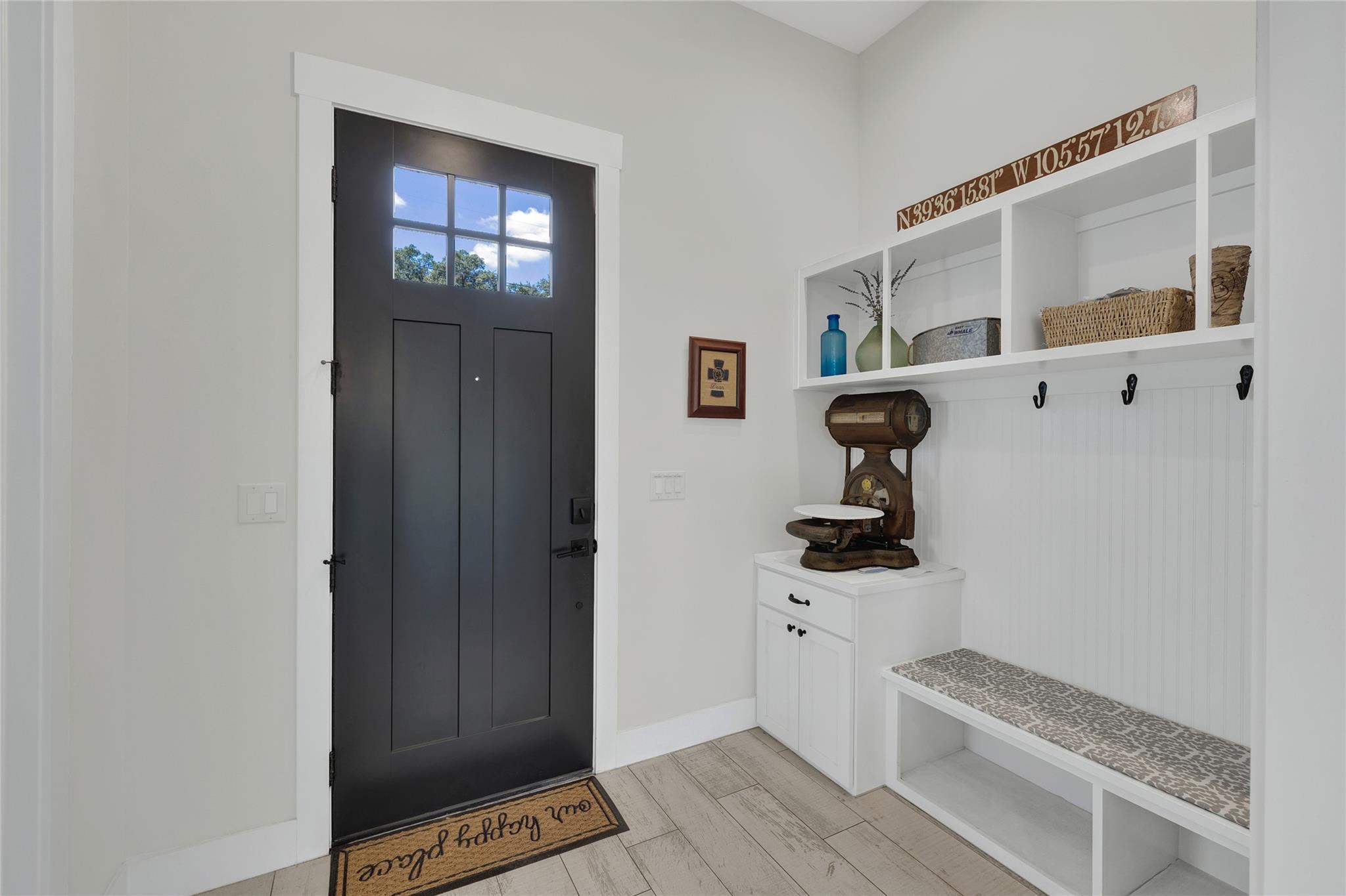 1799 Lakeside Dr W, Canyon Lake, TX 78133