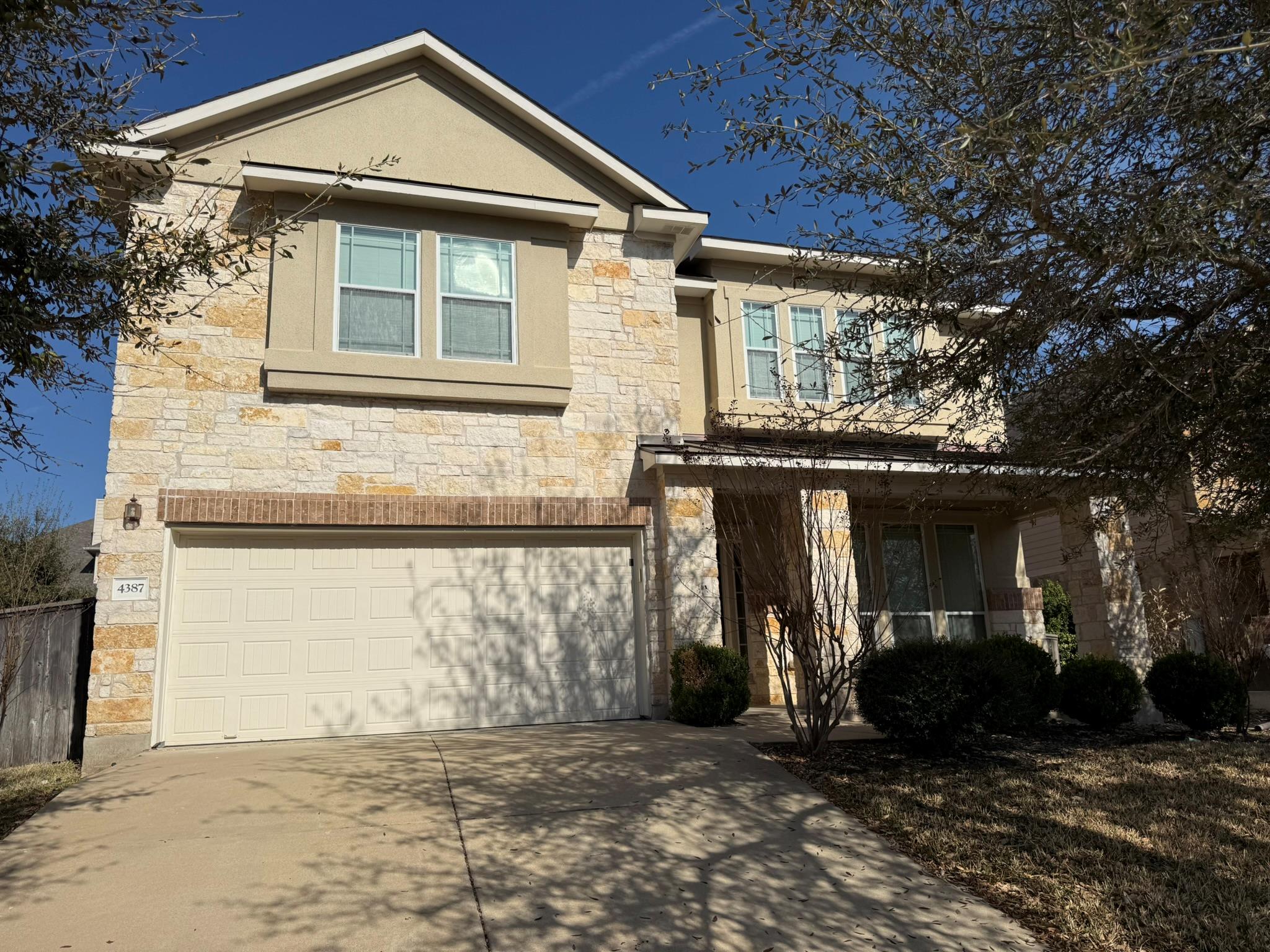 4387 Green Tree Dr, Round Rock, TX 78665
