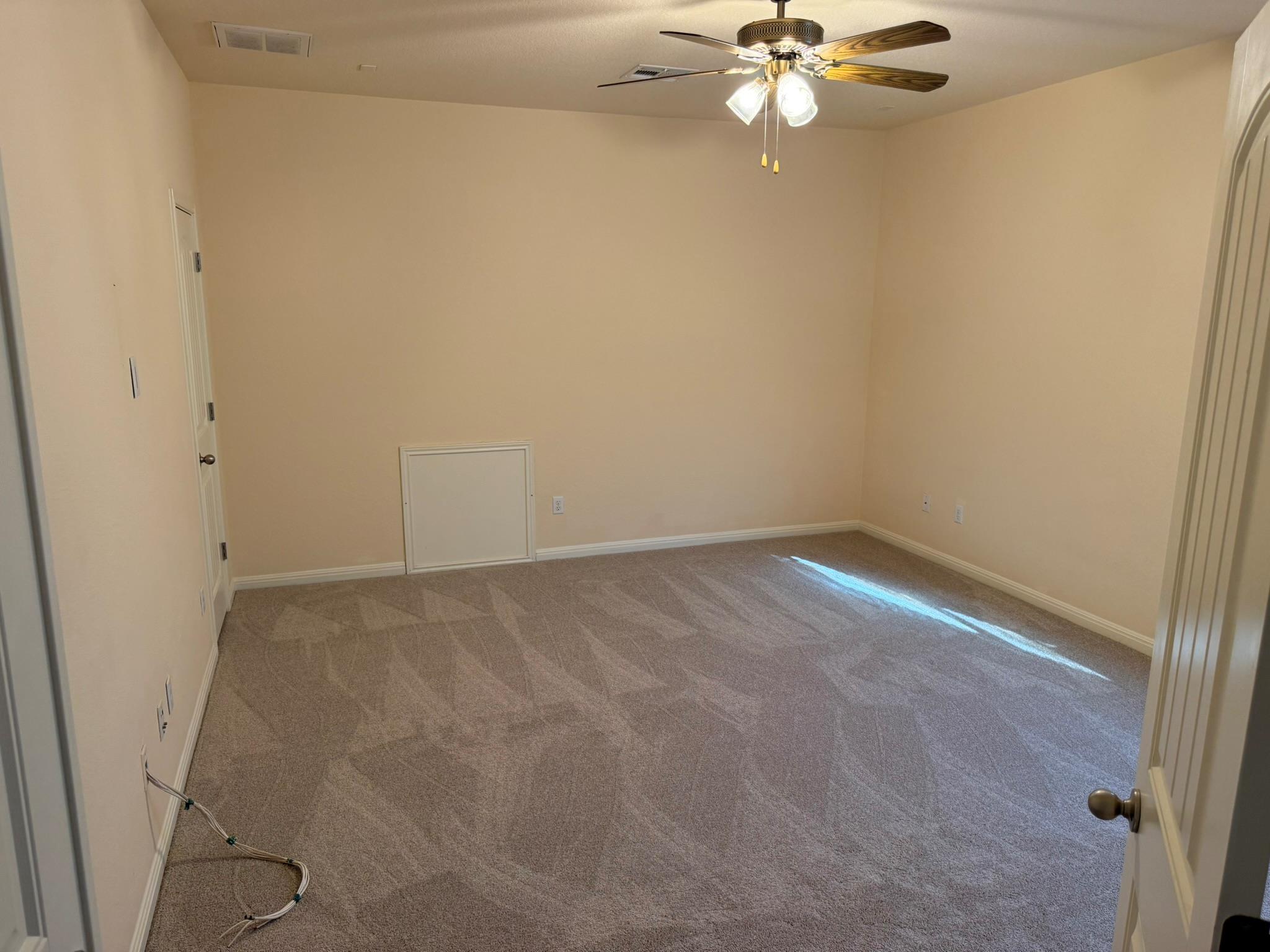 4387 Green Tree Dr, Round Rock, TX 78665