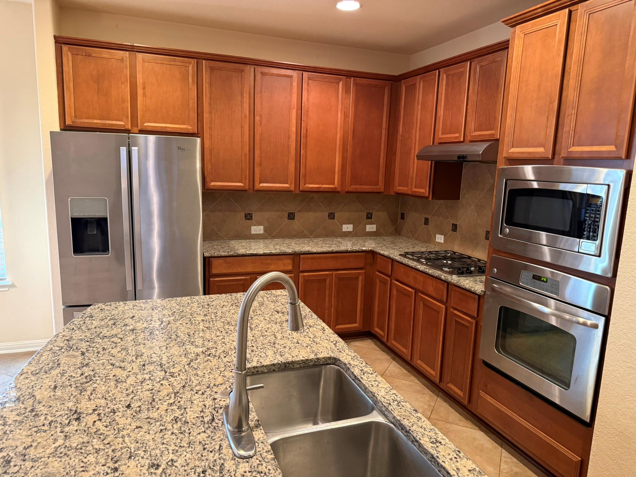 4387 Green Tree Dr, Round Rock, TX 78665