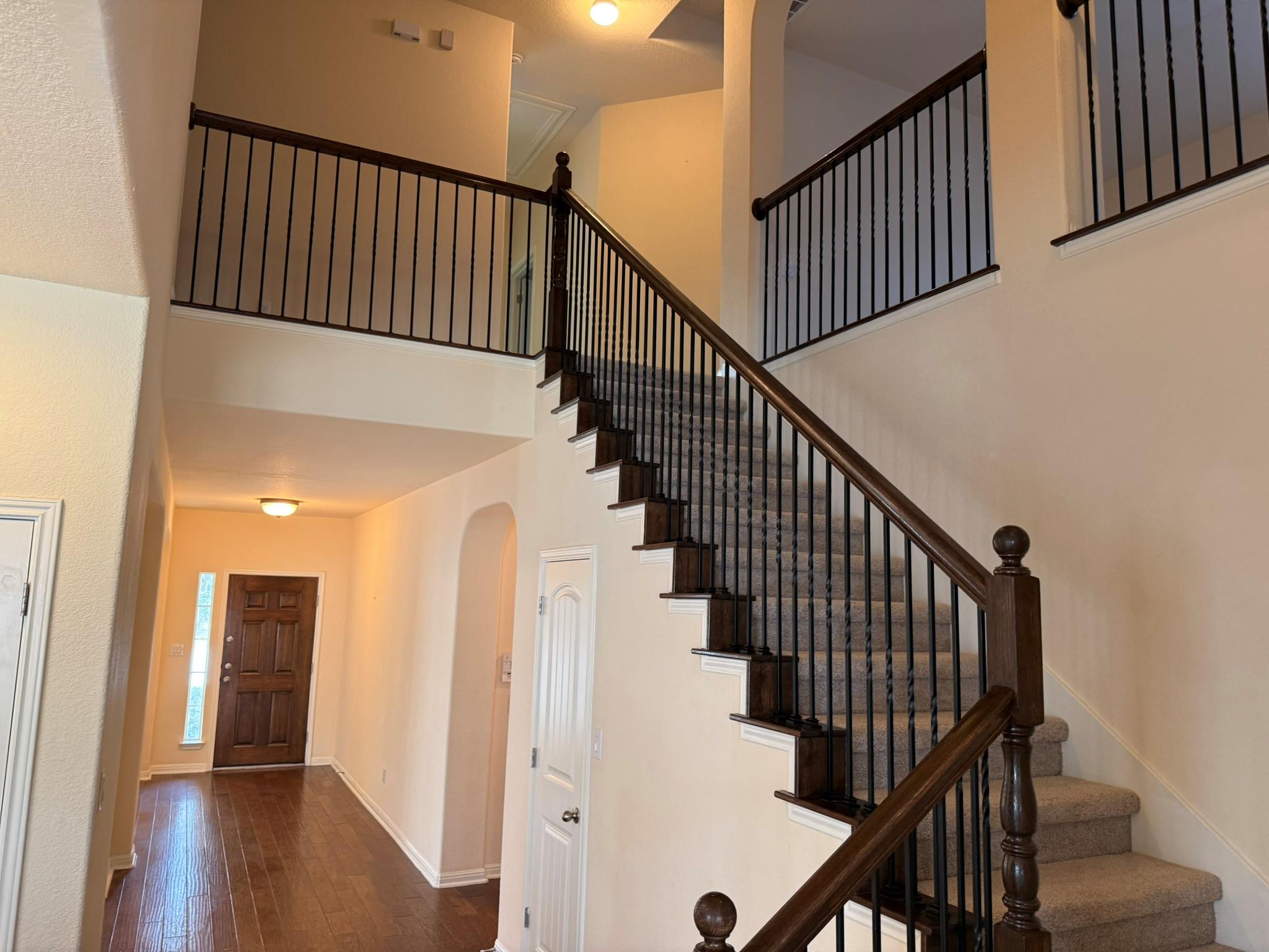 4387 Green Tree Dr, Round Rock, TX 78665