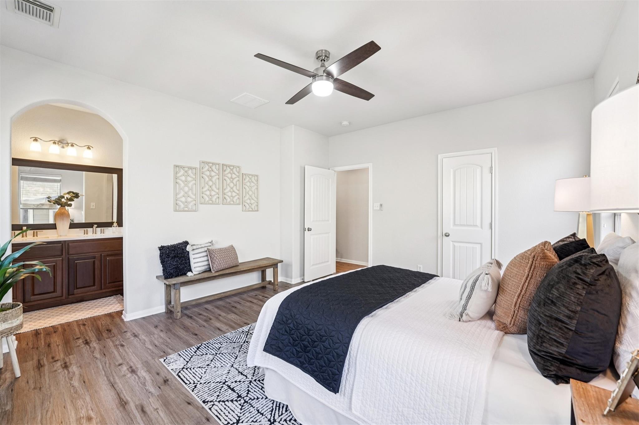 11400 W Parmer Ln # 40, Cedar Park, TX 78613