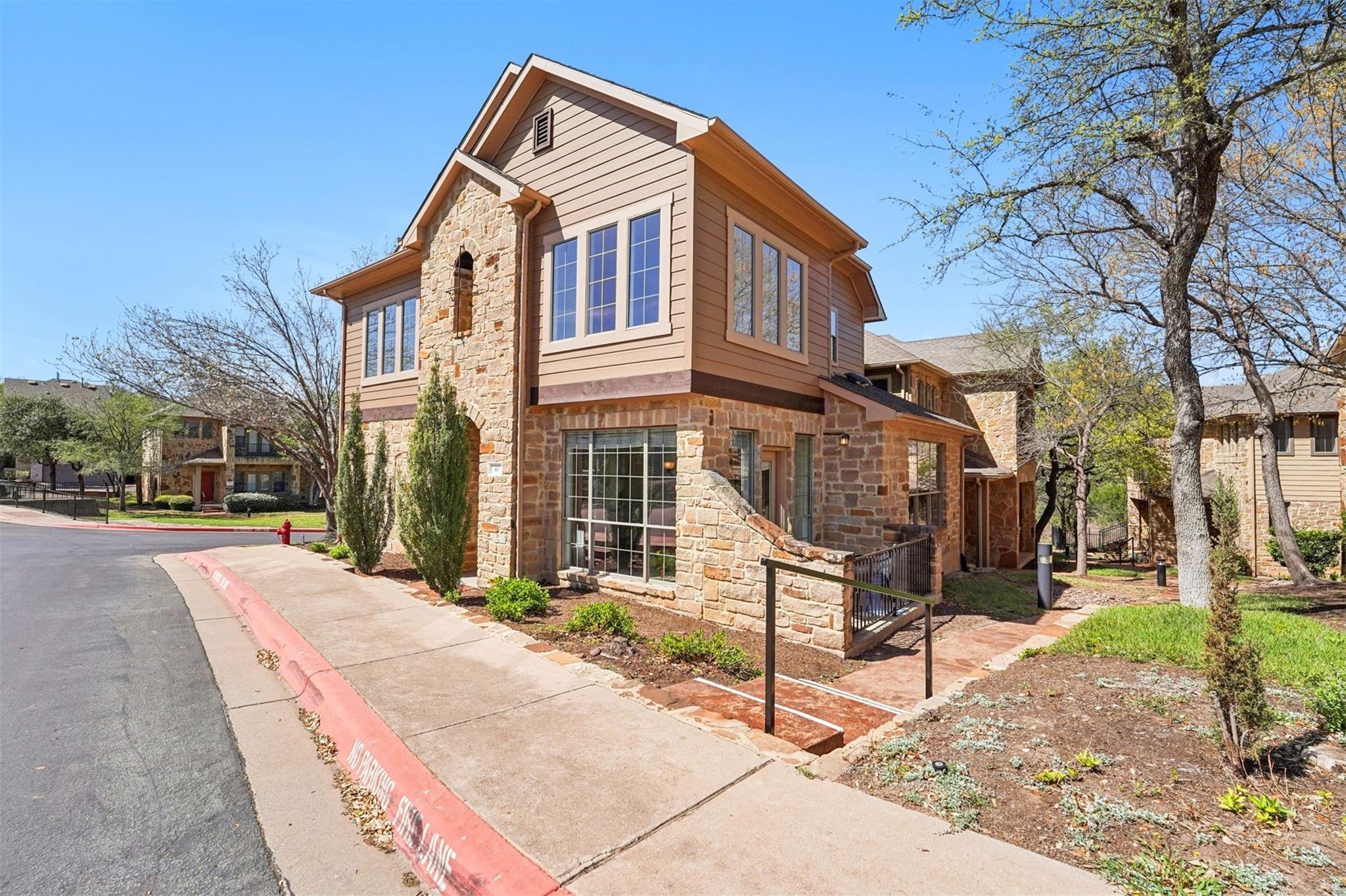 11400 W Parmer Ln # 40, Cedar Park, TX 78613