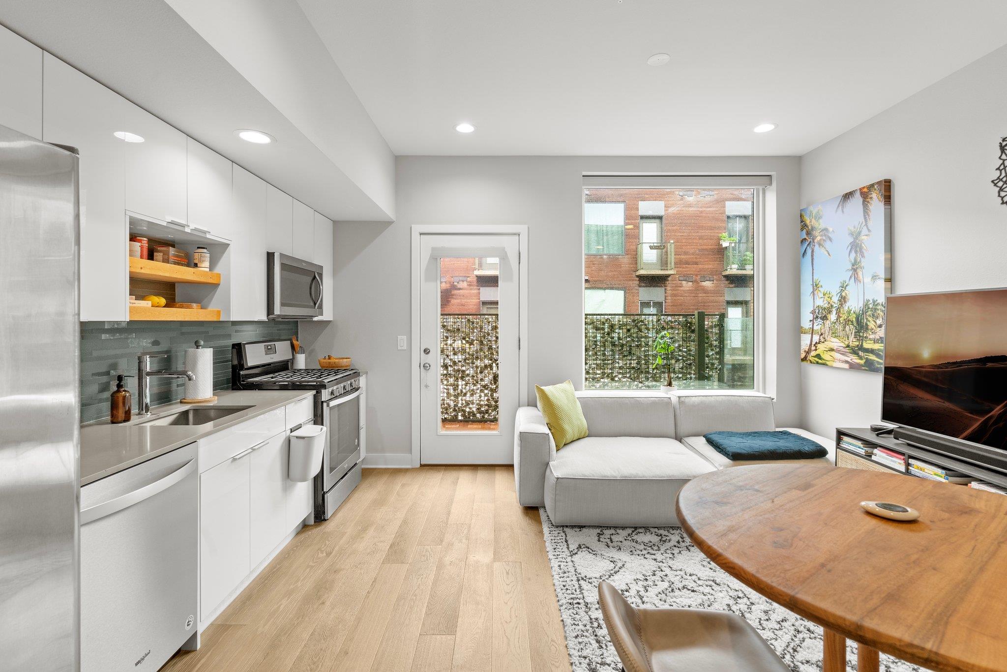 1800 E 4th # 208, Austin, TX 78702