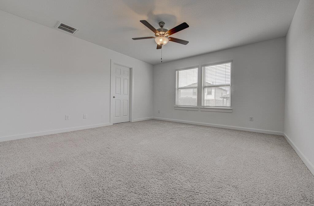 424 Bristlecone Bnd, Liberty Hill, TX 78642