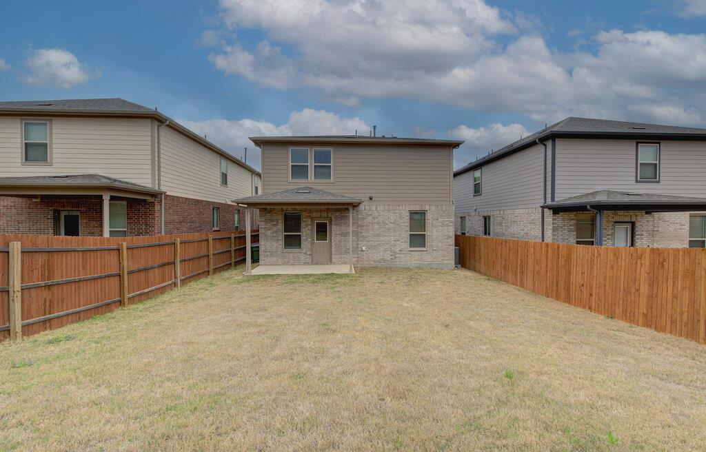 424 Bristlecone Bnd, Liberty Hill, TX 78642