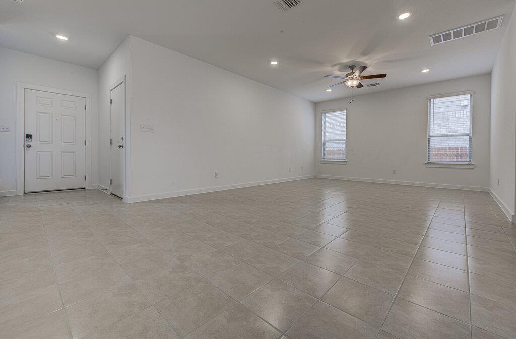 424 Bristlecone Bnd, Liberty Hill, TX 78642