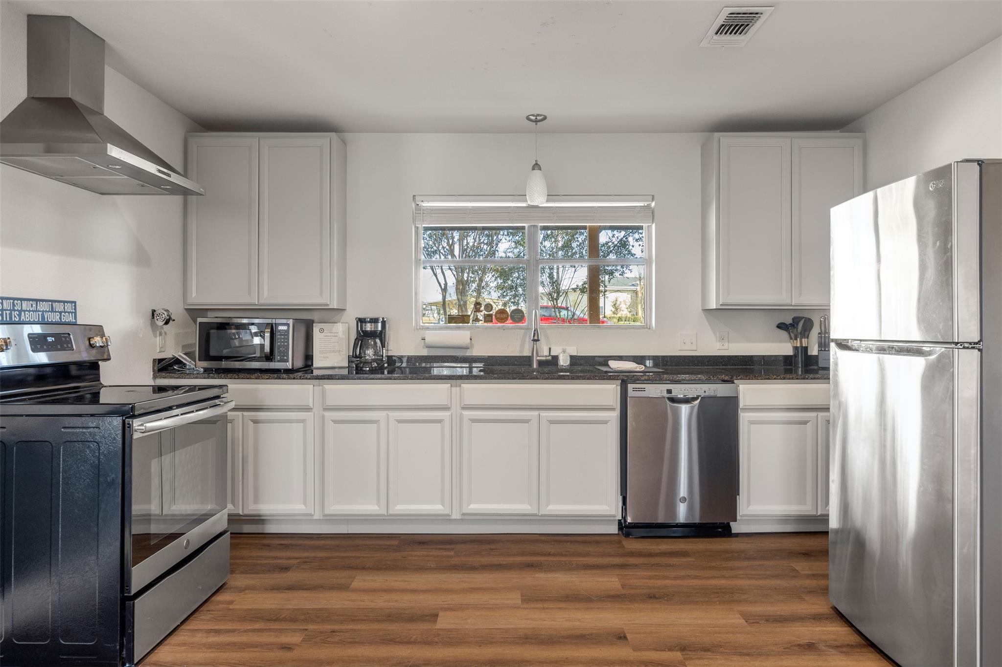 603 W Highway 290 Highway, Dripping Springs, TX 78620