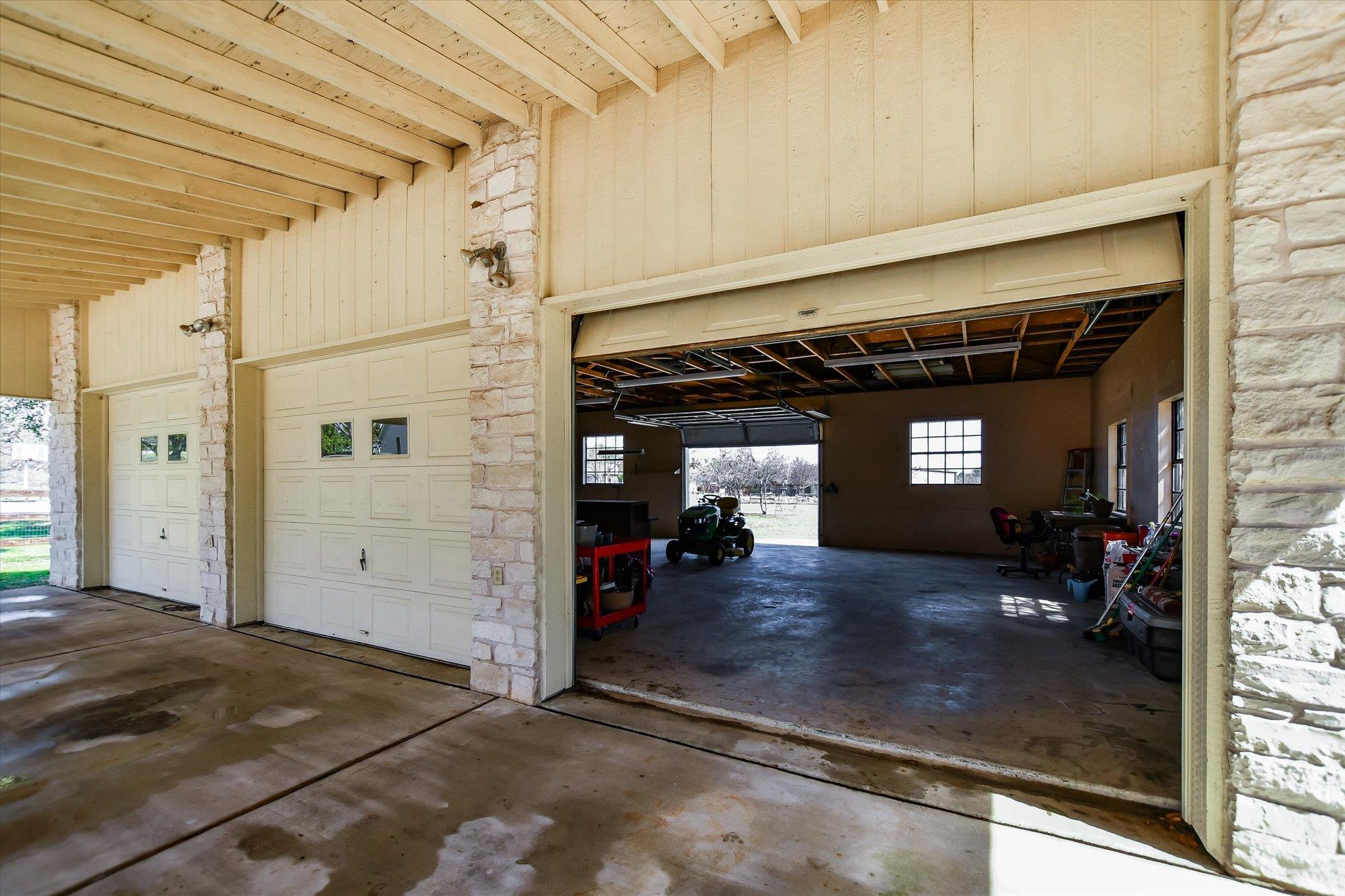 1603 Pin Oak Ln, Round Rock, TX 78681