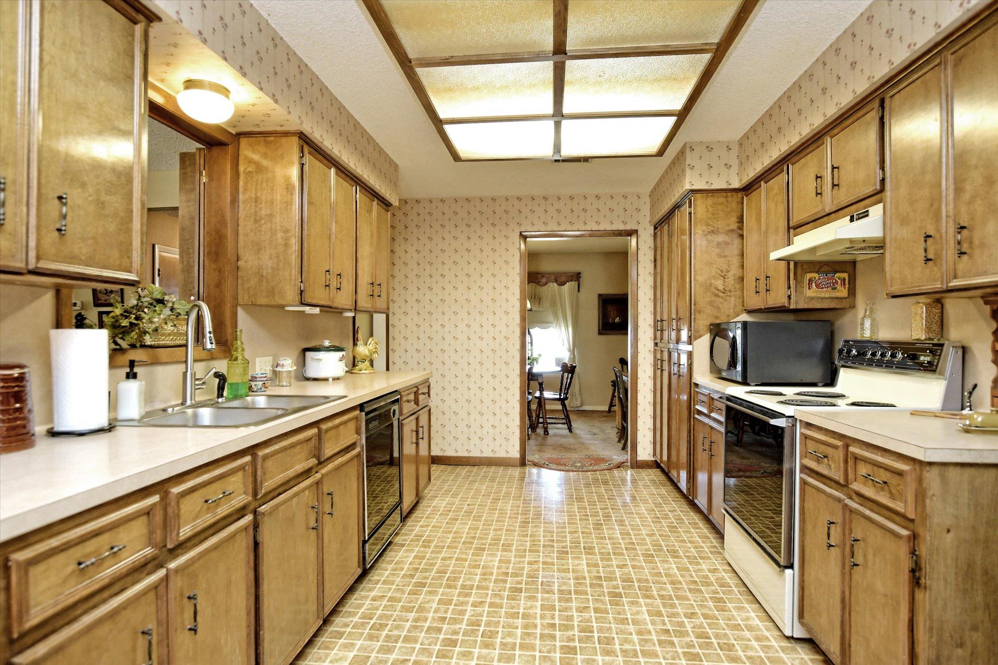 1603 Pin Oak Ln, Round Rock, TX 78681