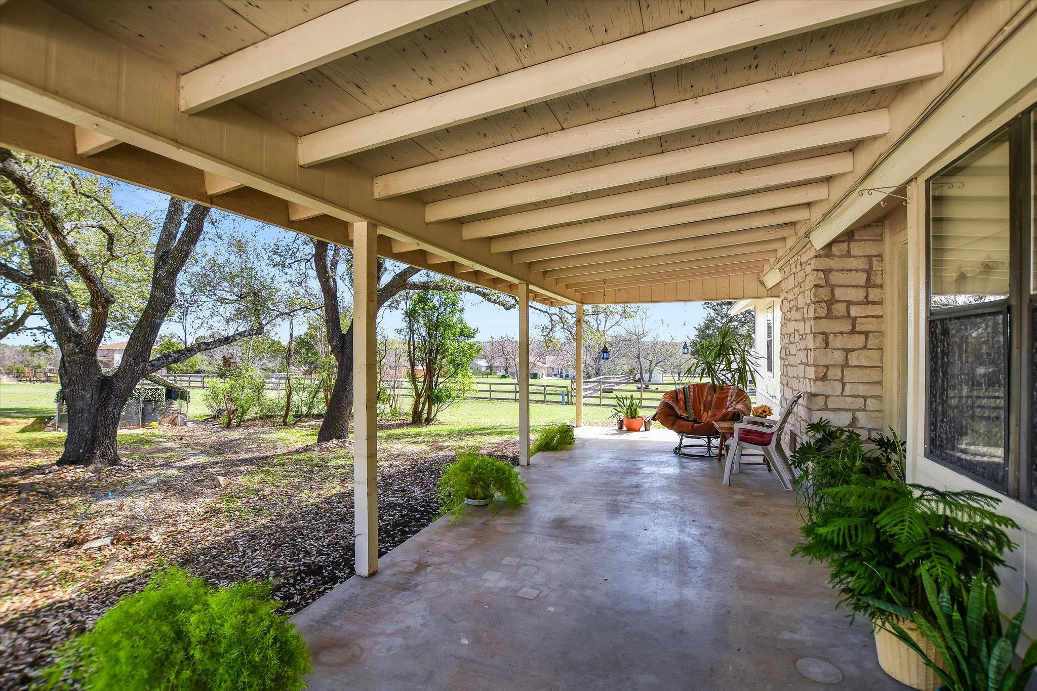 1603 Pin Oak Ln, Round Rock, TX 78681