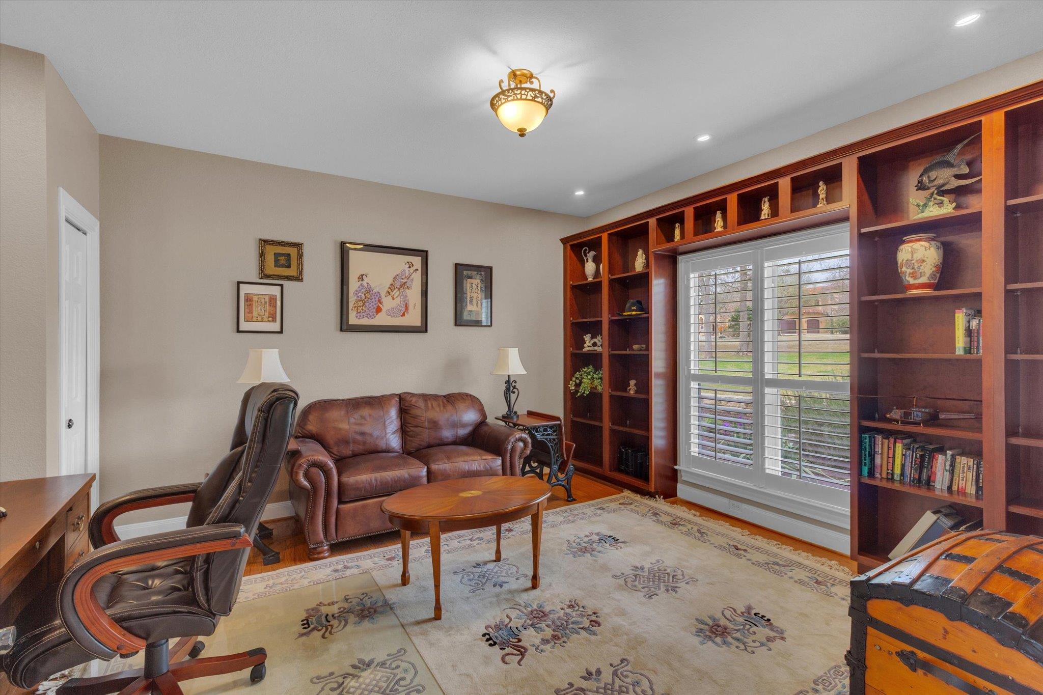 2235 Summit Ridge Dr, San Marcos, TX 78666