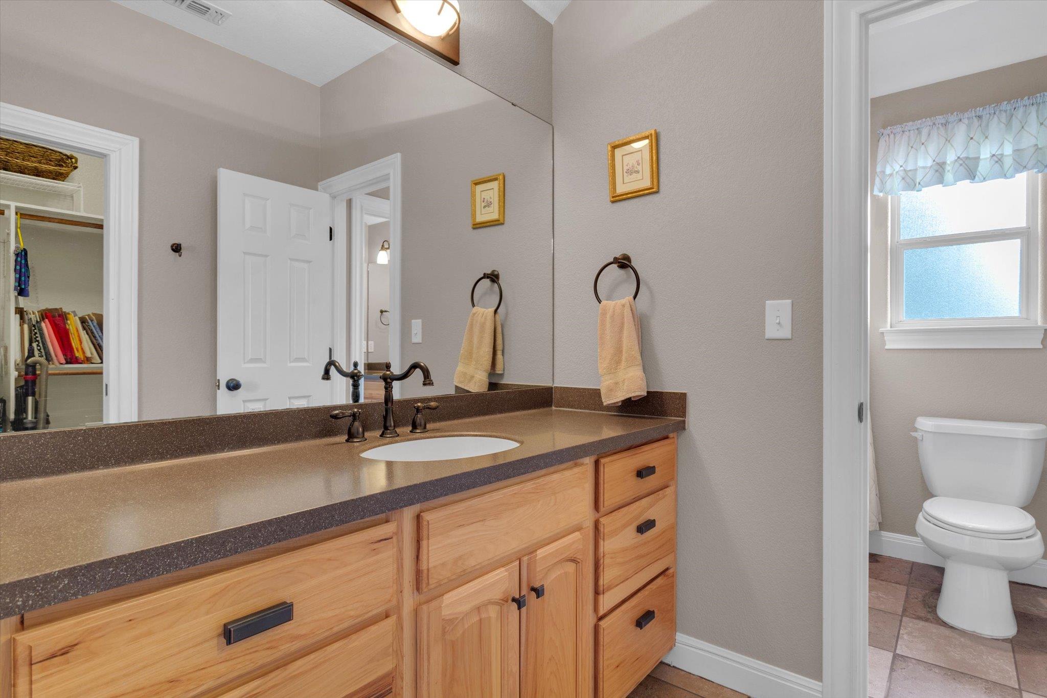 2235 Summit Ridge Dr, San Marcos, TX 78666