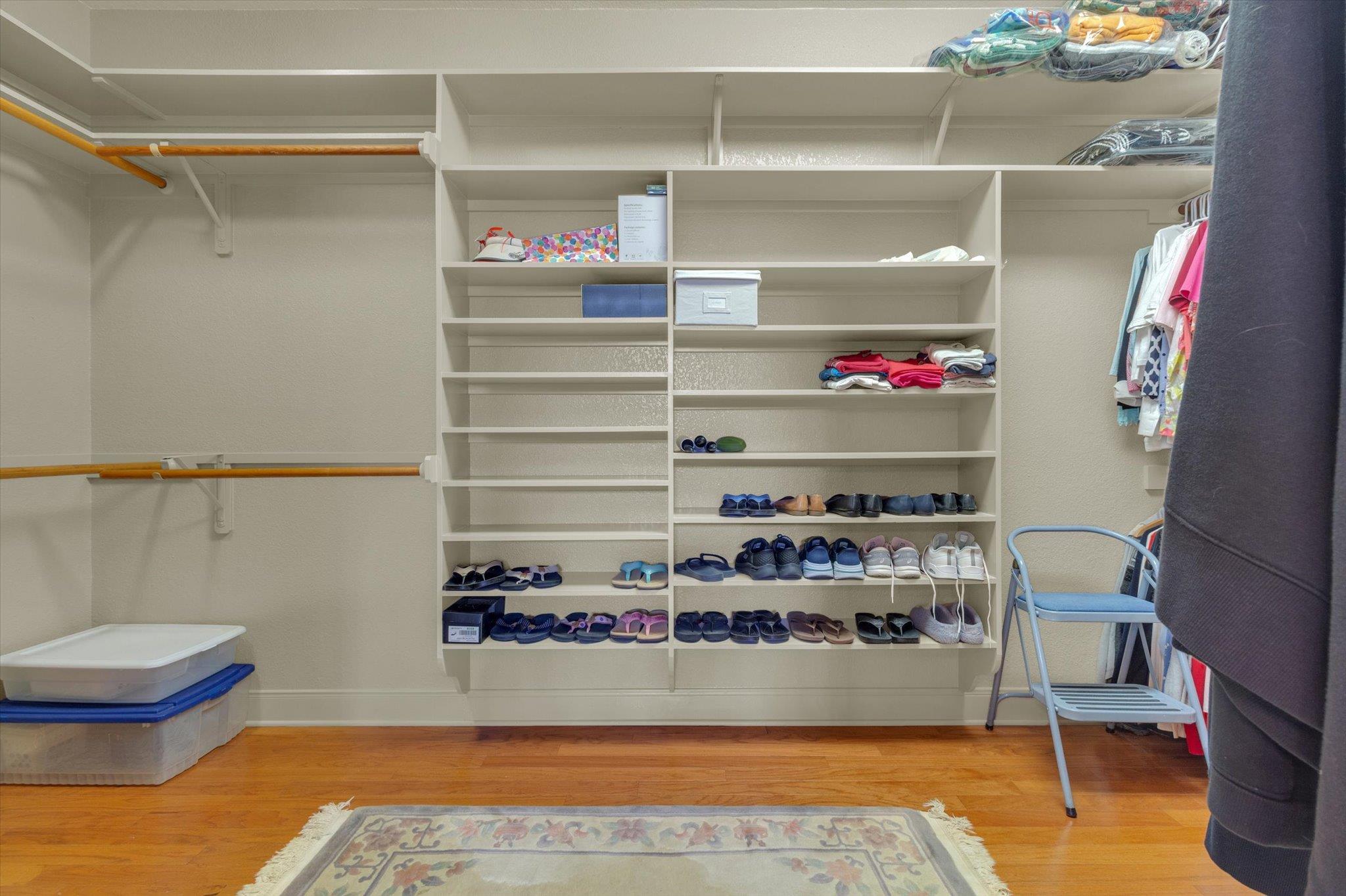 2235 Summit Ridge Dr, San Marcos, TX 78666