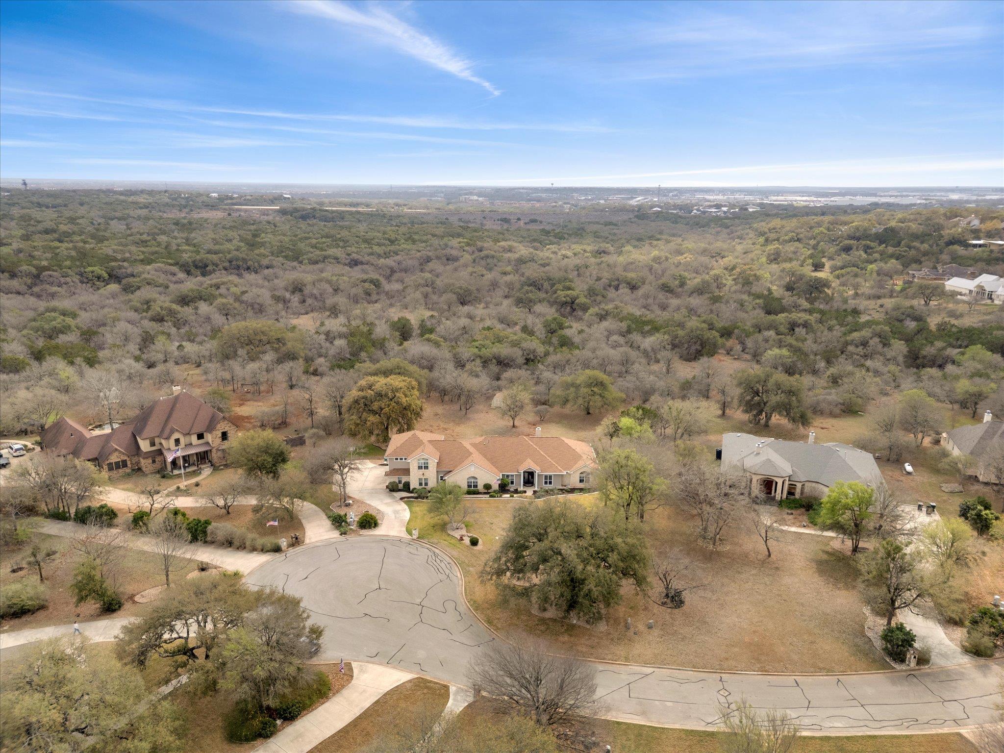 2235 Summit Ridge Dr, San Marcos, TX 78666