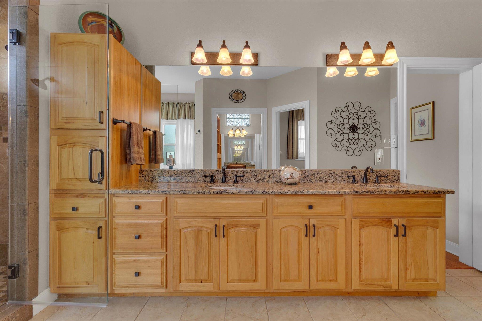 2235 Summit Ridge Dr, San Marcos, TX 78666