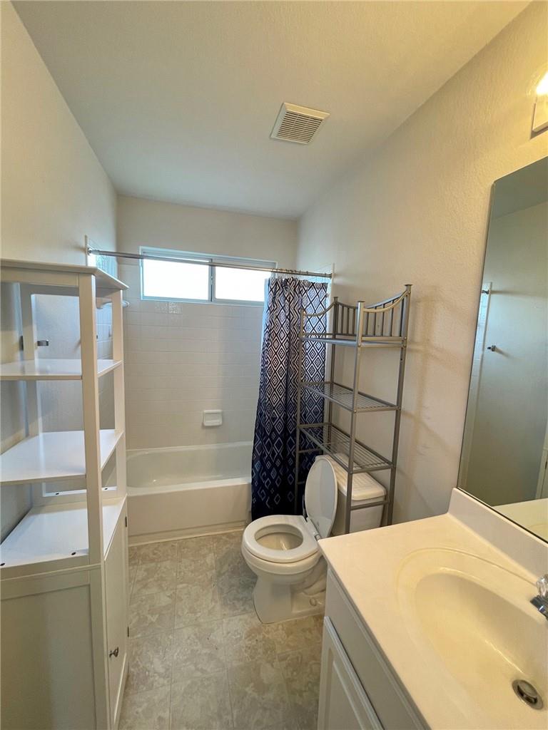 161 Strawn, Kyle, TX 78640