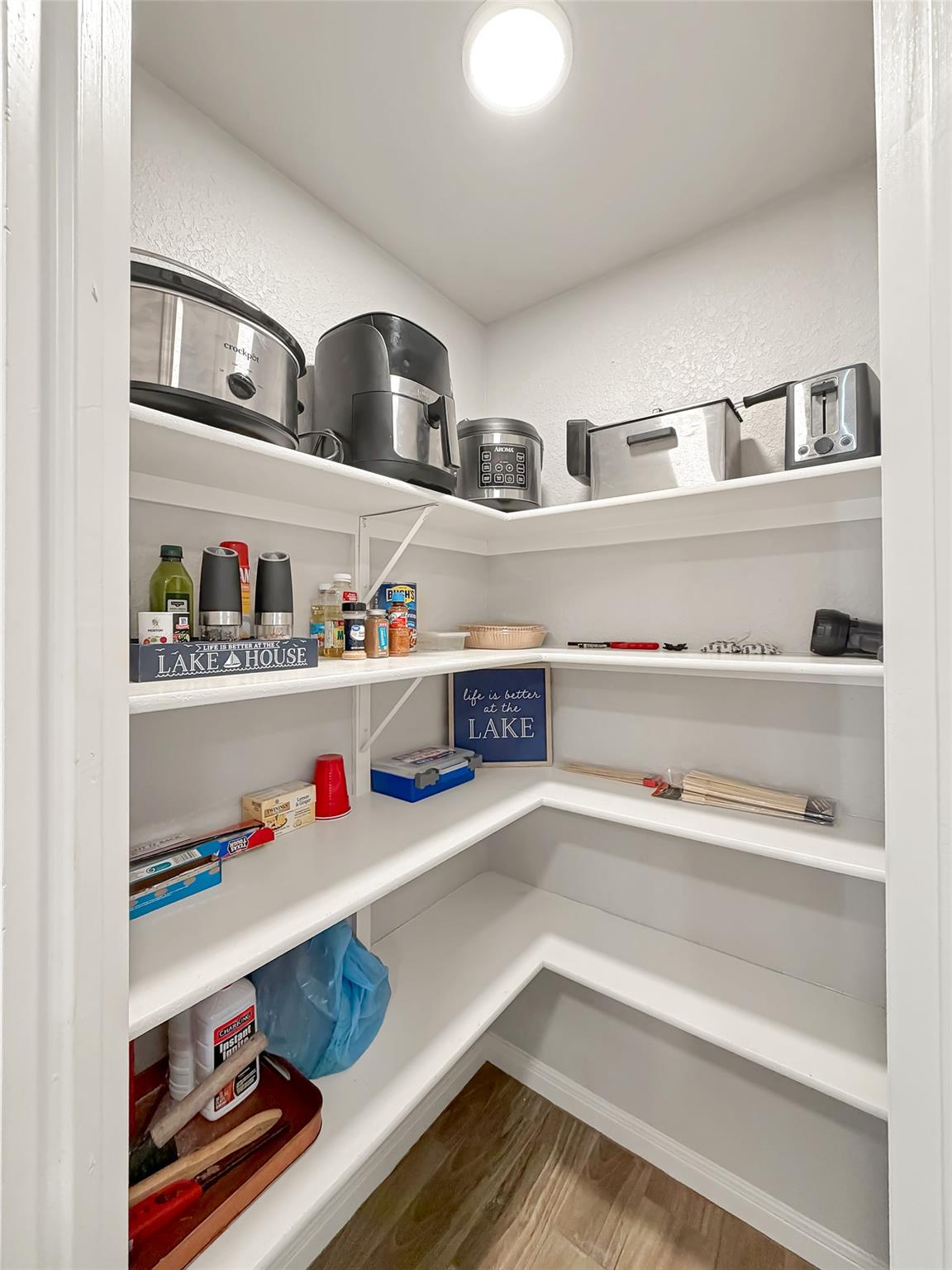 156 Deer Run Pass, Canyon Lake, TX 78133