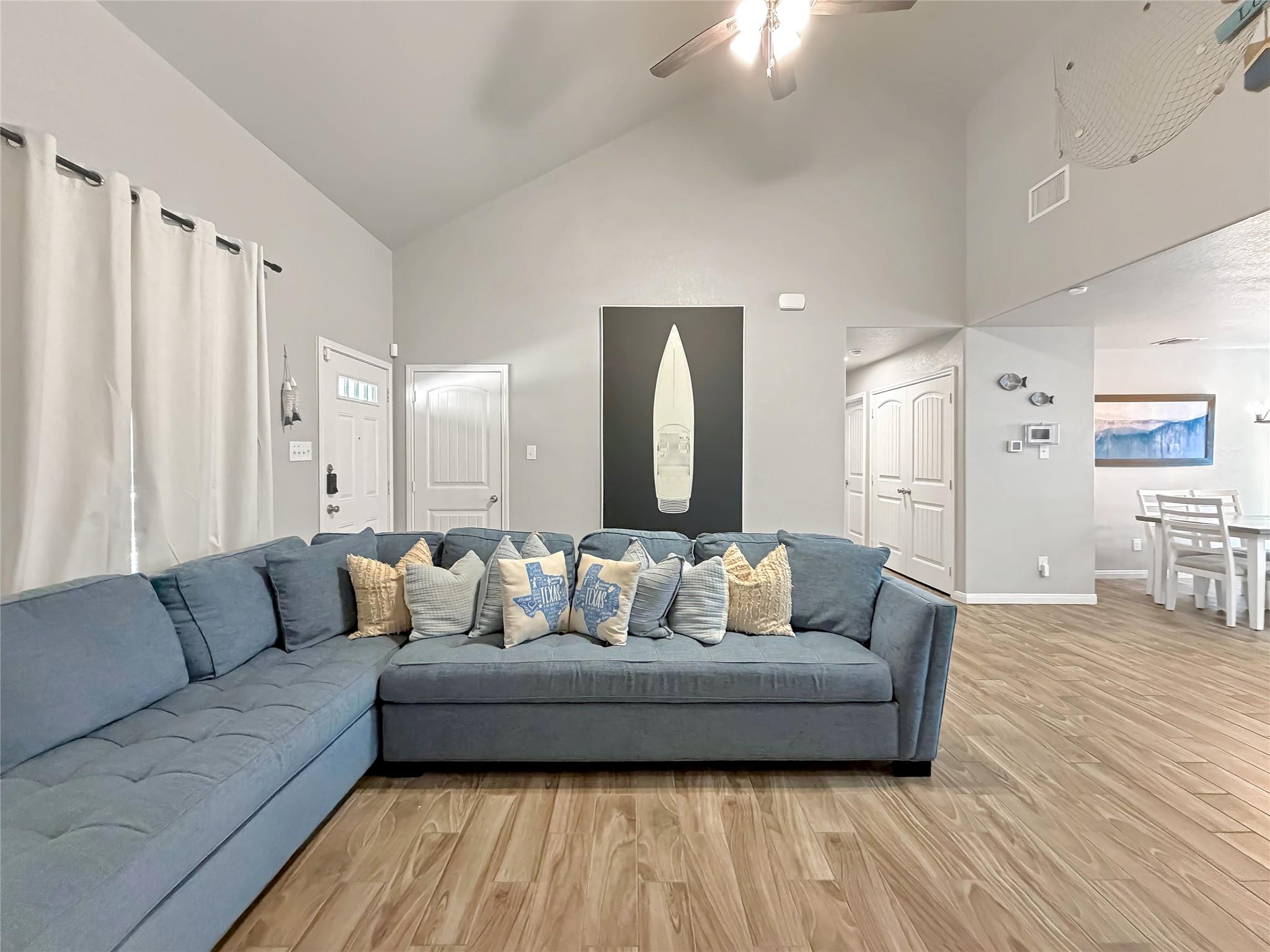 156 Deer Run Pass, Canyon Lake, TX 78133