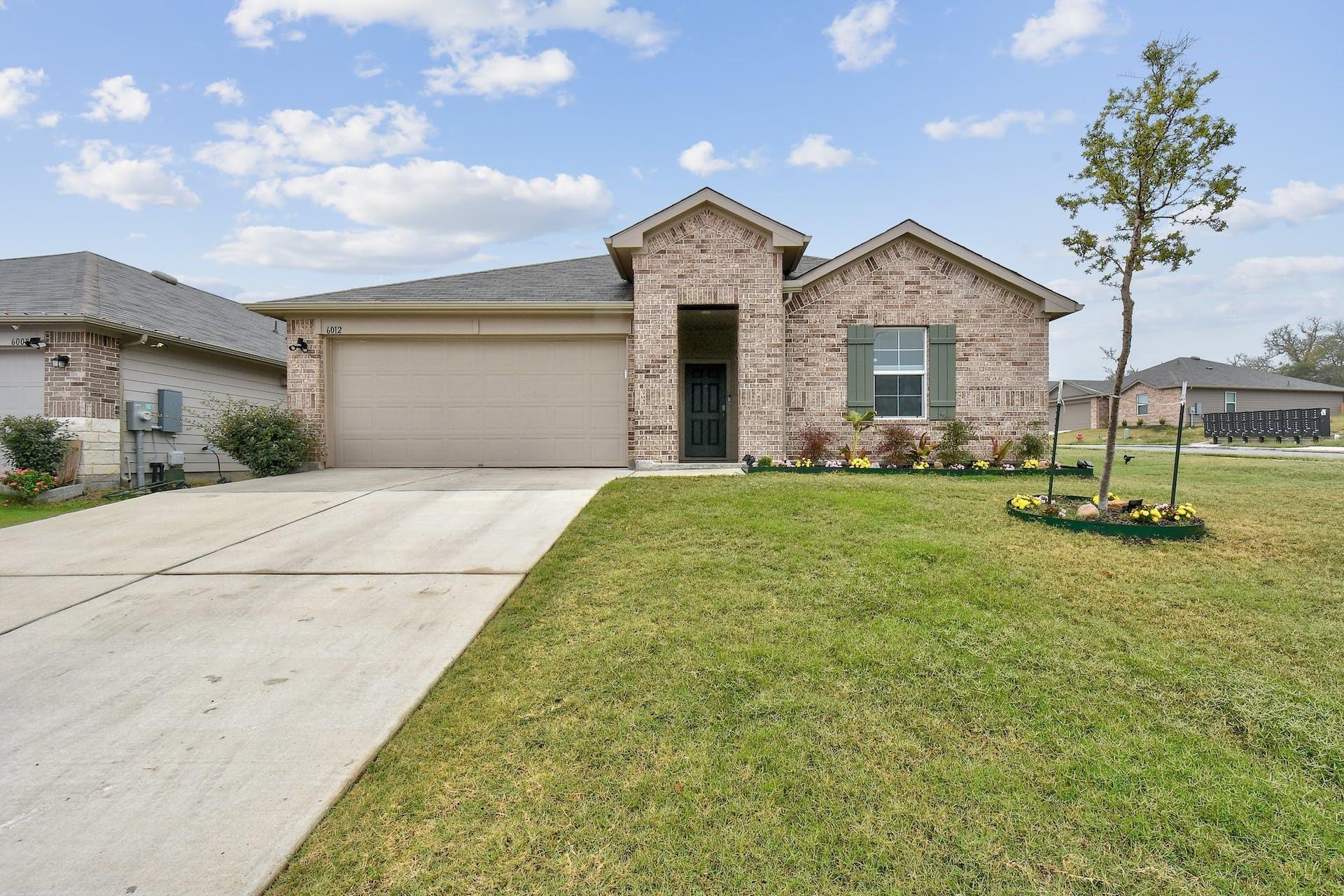 6012 Xene Dr, Austin, TX 78724