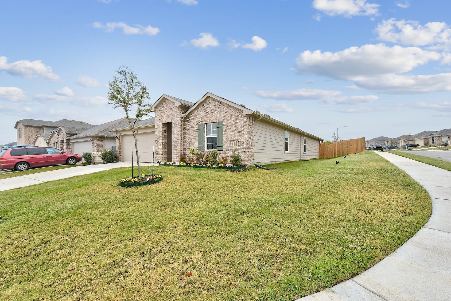 6012 Xene Dr, Austin, TX 78724