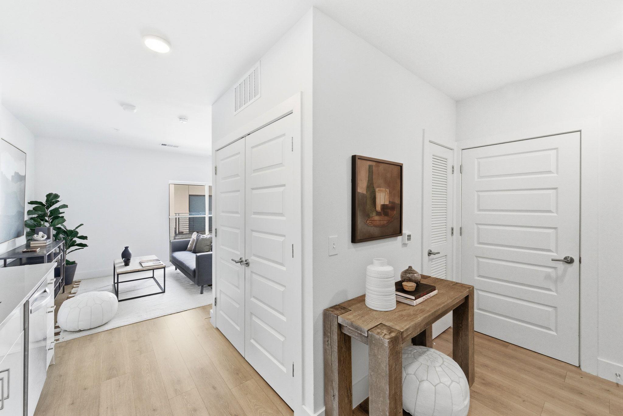 2213 Poquito St # 315, Austin, TX 78722