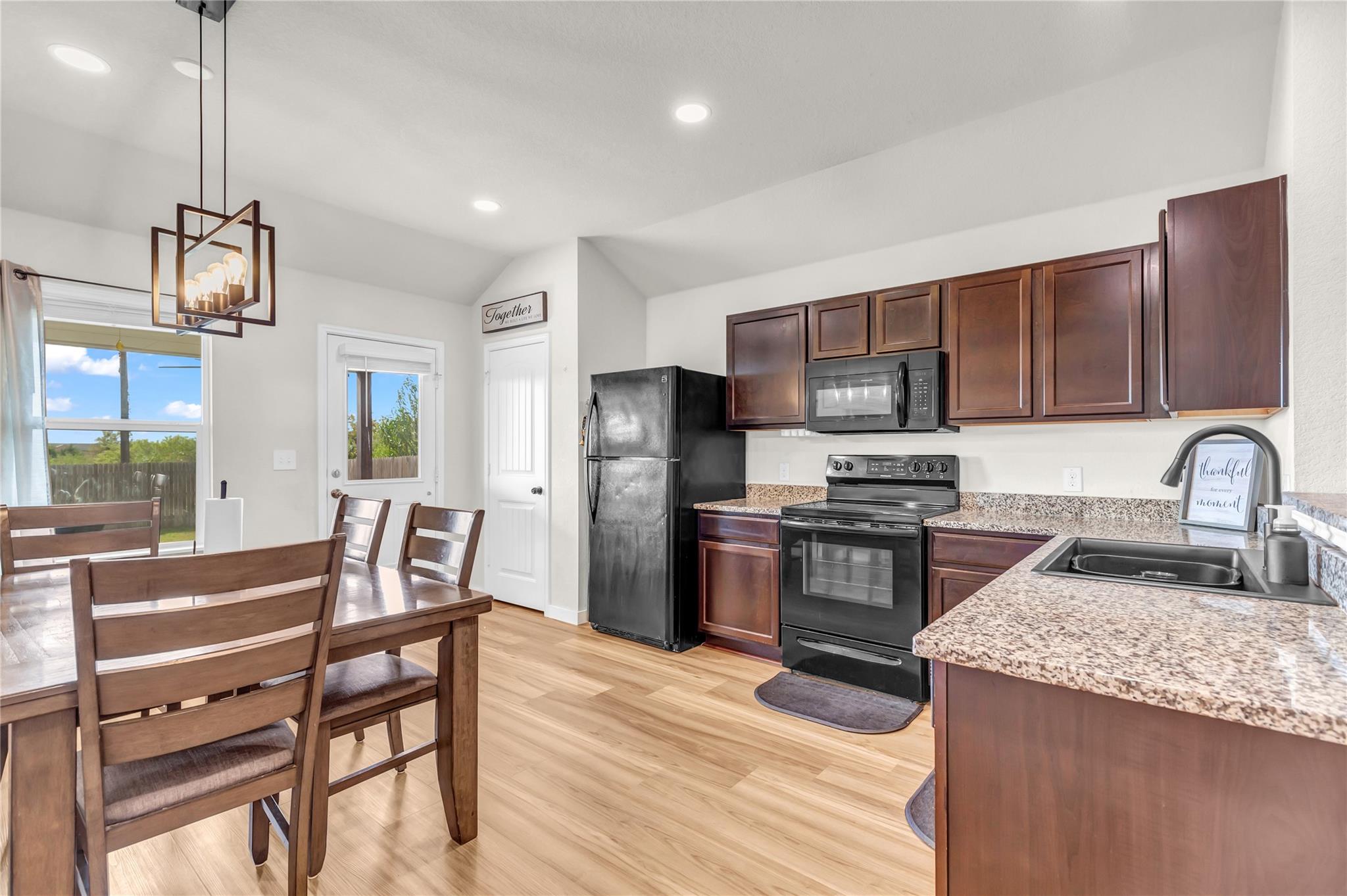 11903 Riprap Dr, Manor, TX 78653