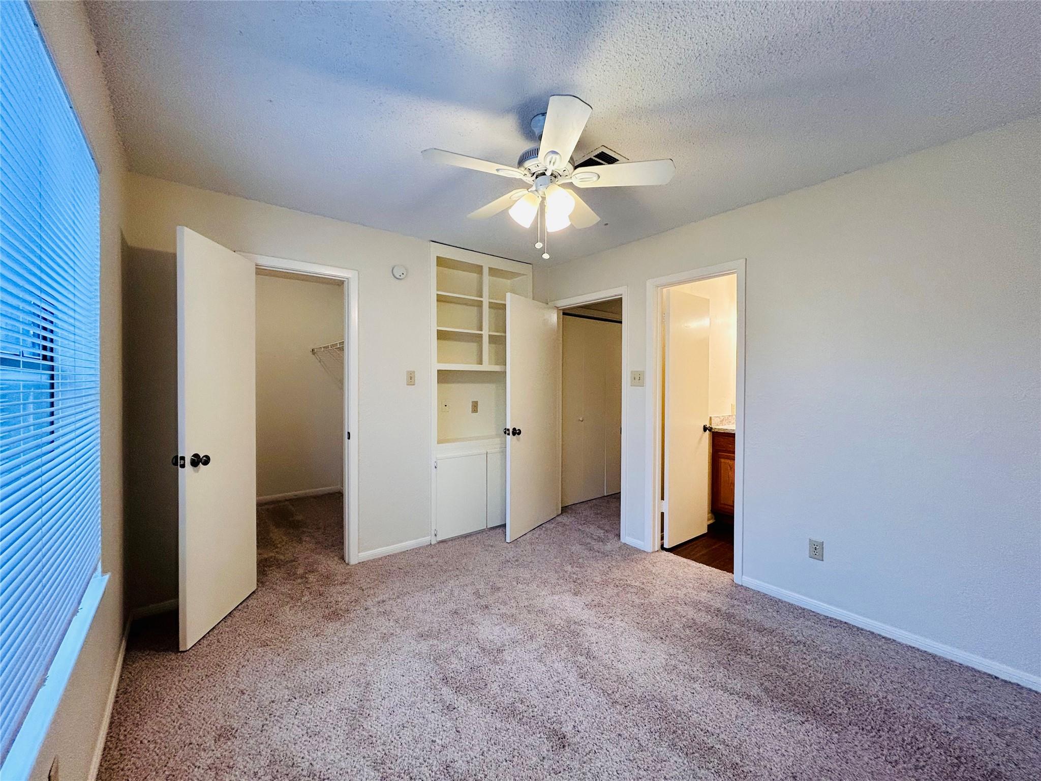 8902 Schick Rd # B, Austin, TX 78729