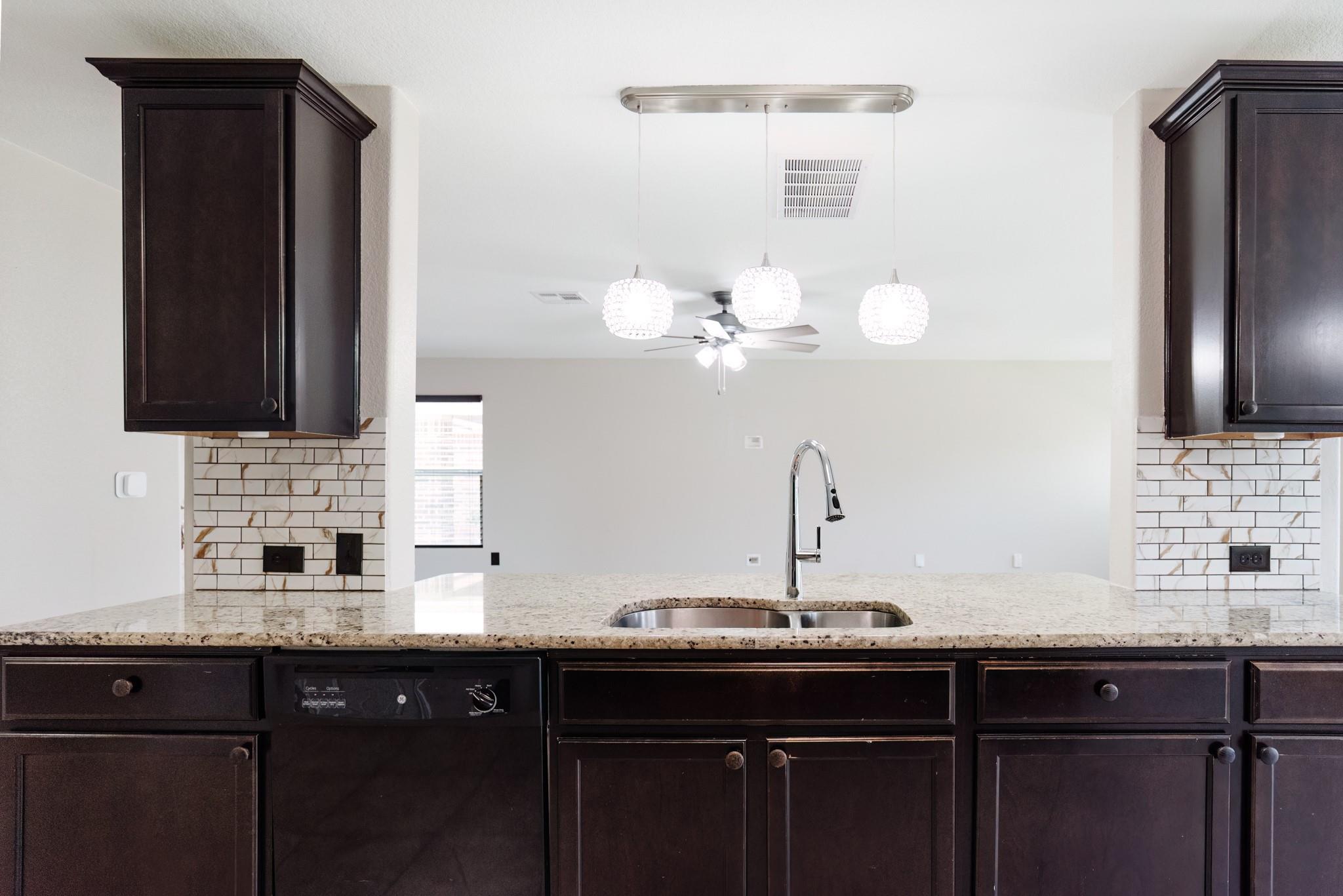 3516 Breckenridge Dr, Austin, TX 78744