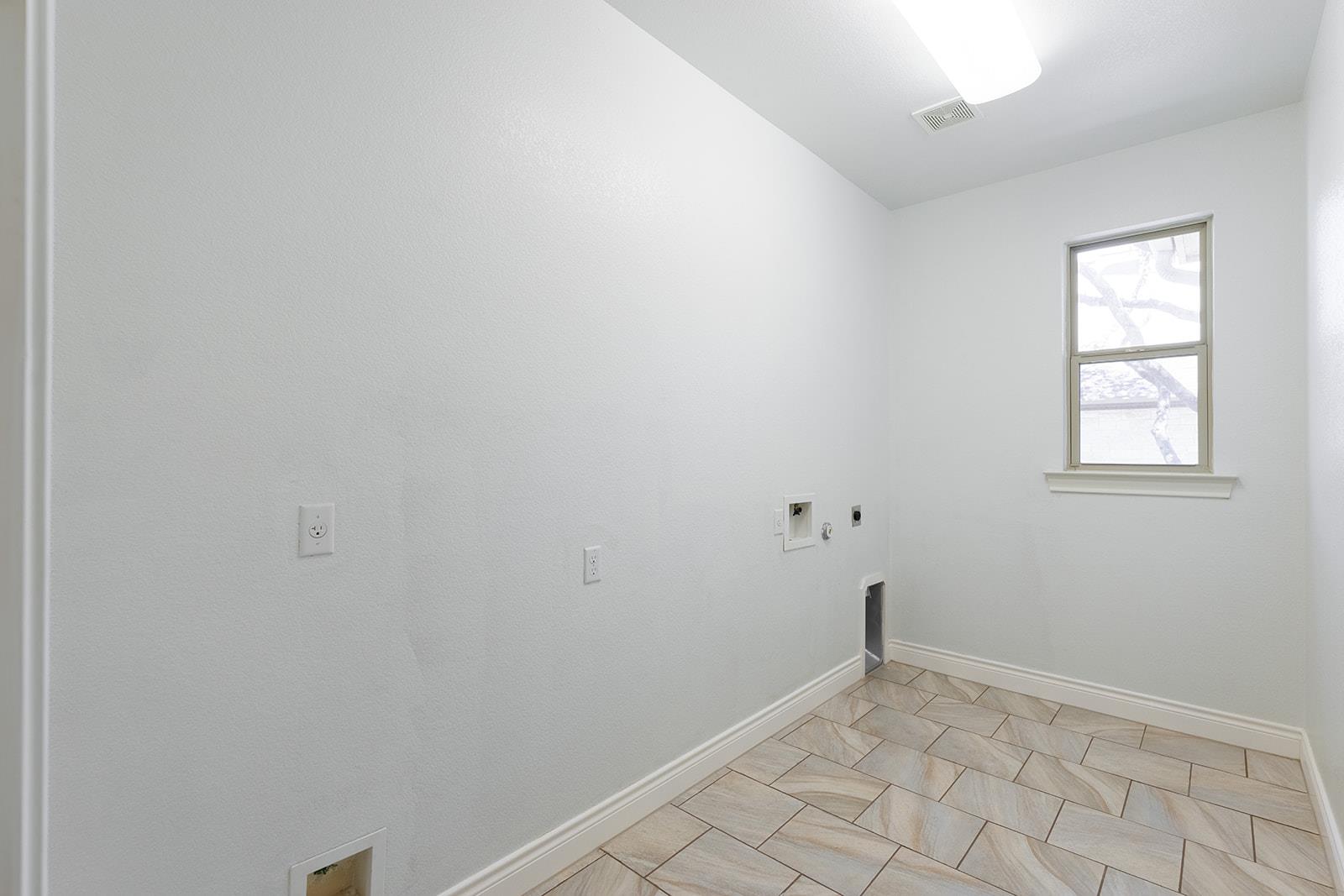 604 Caprock Canyon Trl, Georgetown, TX 78633