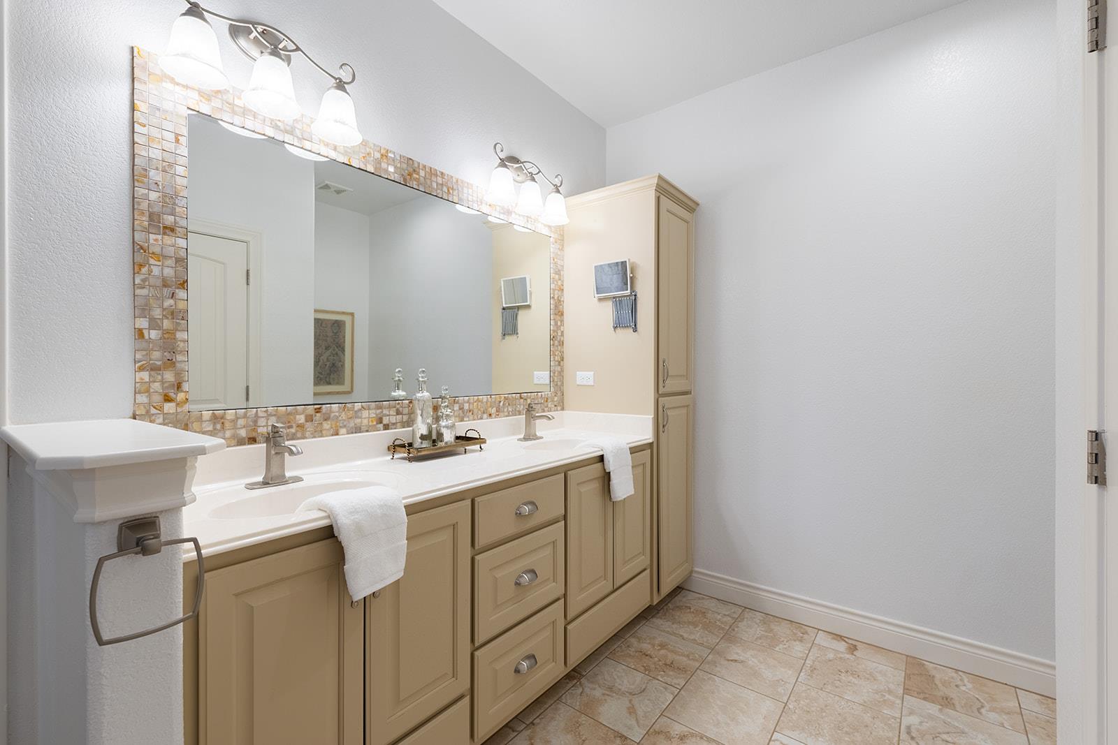 604 Caprock Canyon Trl, Georgetown, TX 78633